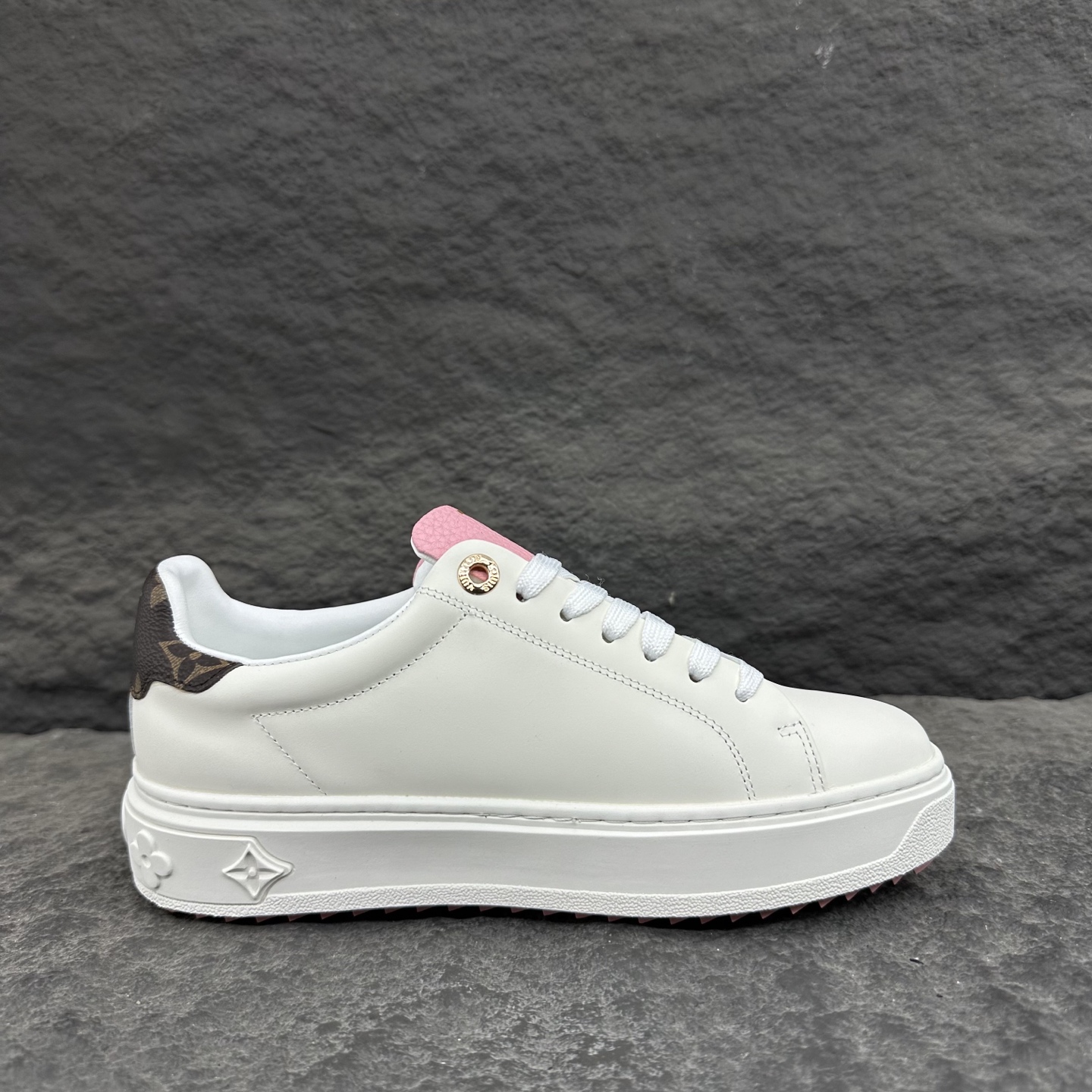 Louis Vuitton Time Out Sneaker Size 36-46