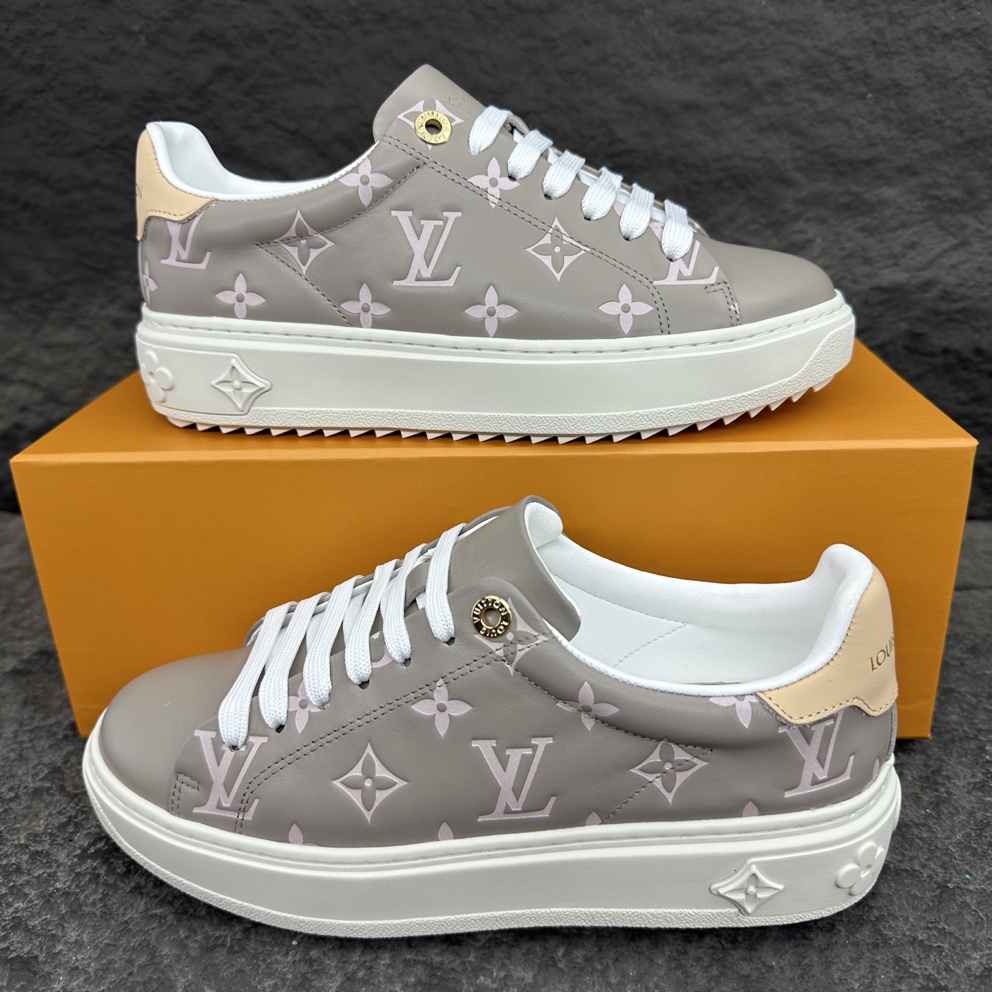 Louis Vuitton Time Out Sneaker Size 36-41