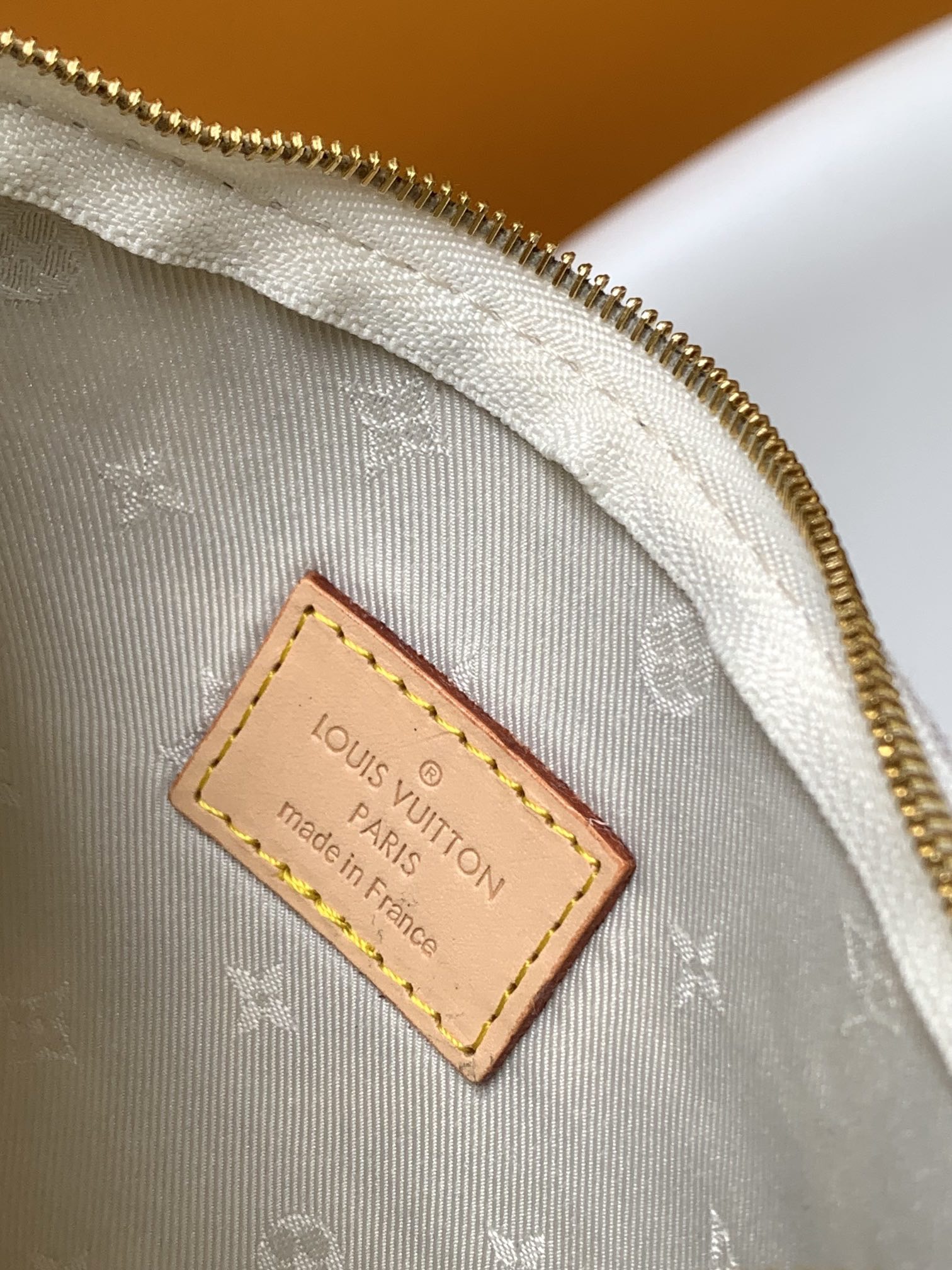 Louis Vuitton M24707 CarryAll Women Bags Size 29*24*12cm