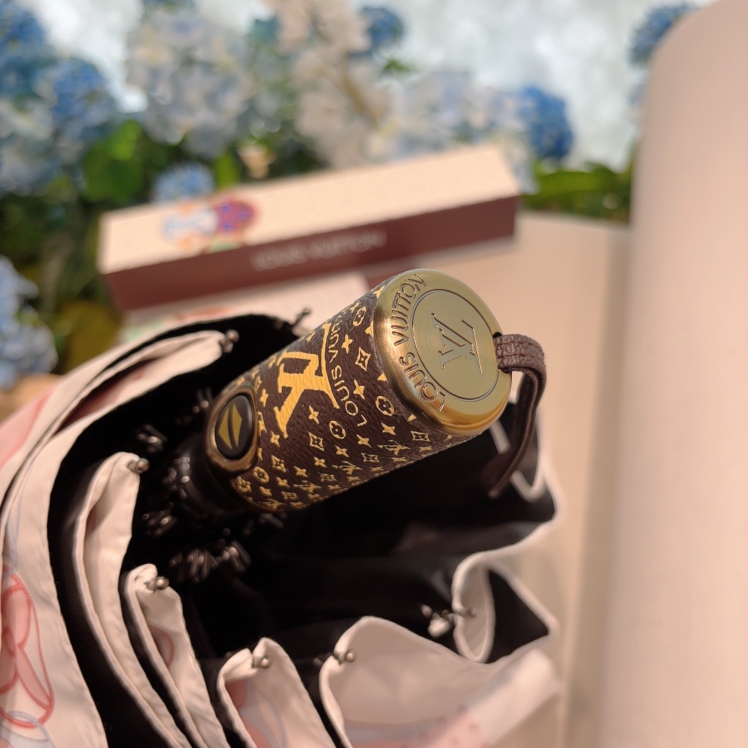 Louis Vuitton Umbrella