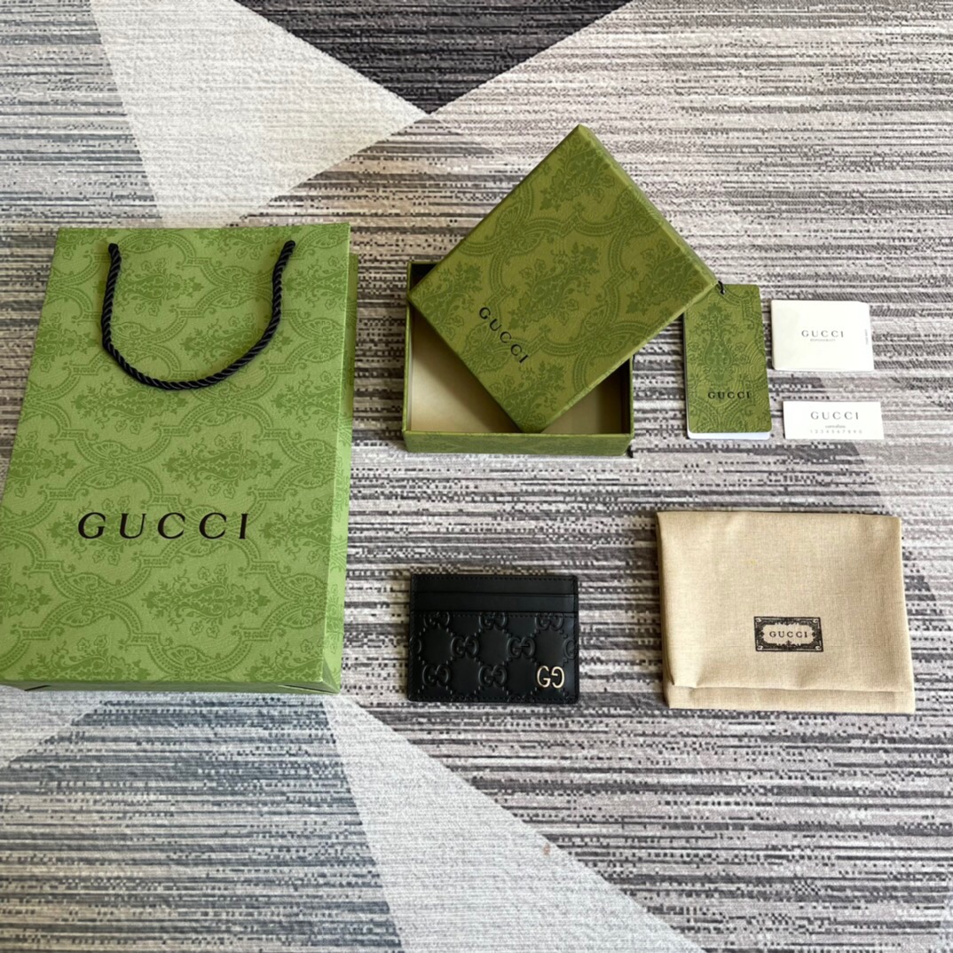 Gucci GG Gucci Signature card case Size 10*7cm Style: 473927