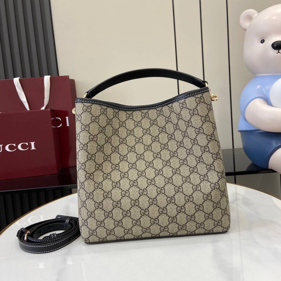 Gucci GG Emblem Women Shoulder Bags Size 25*25*15.5cm