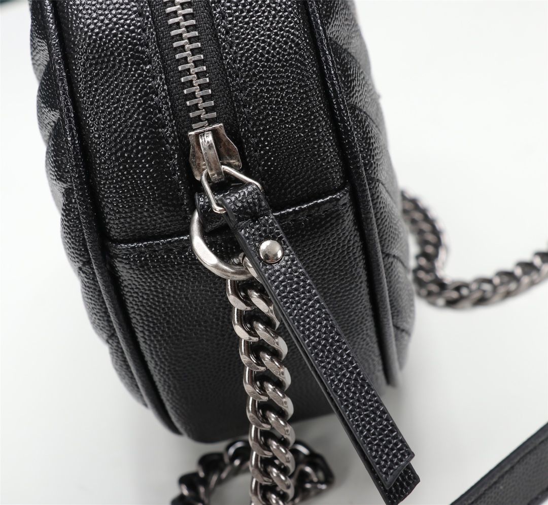 YSL Vinyle Women Shoulder Bags Size 17*17*5cm