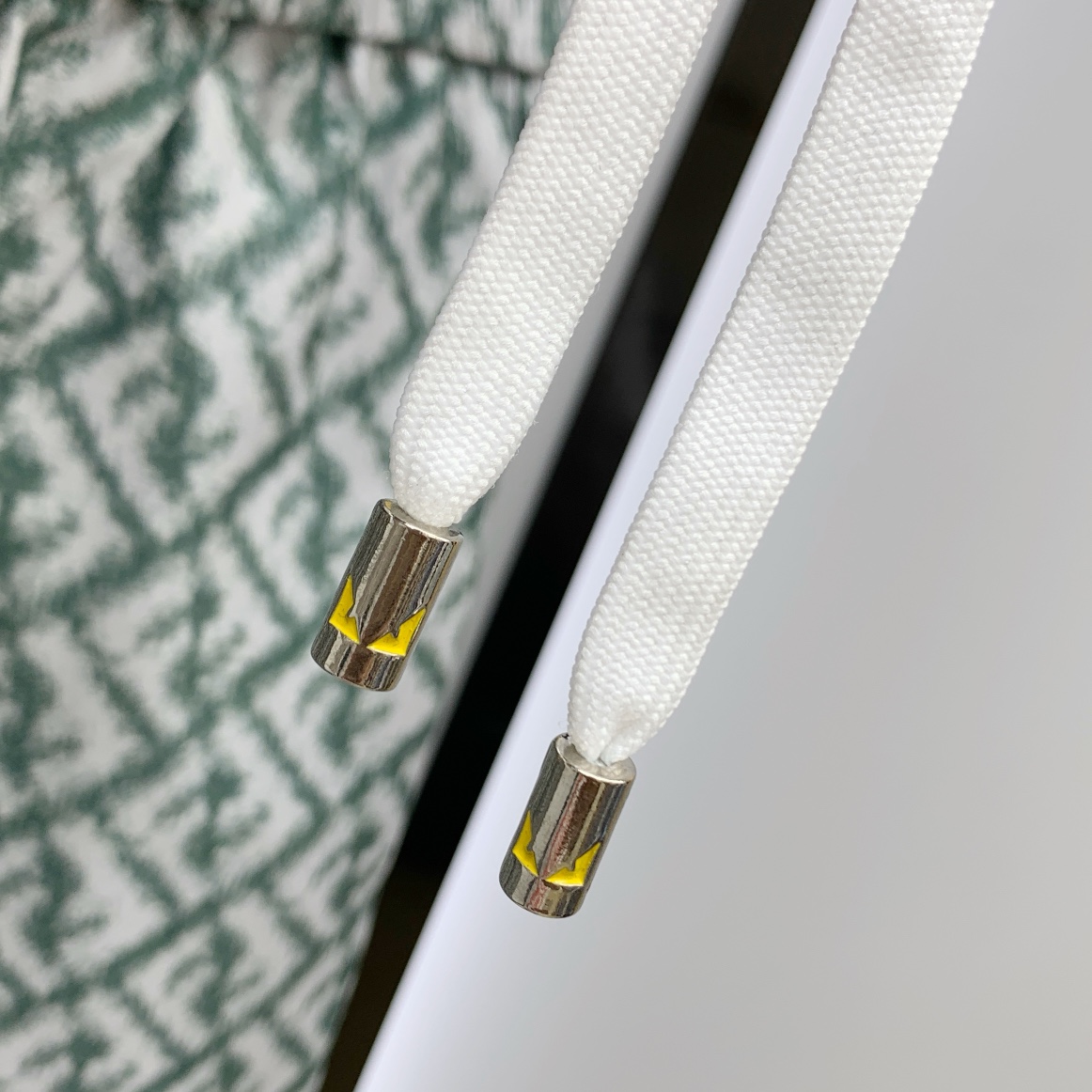 Fendi Sommeranzug Size M-XXL