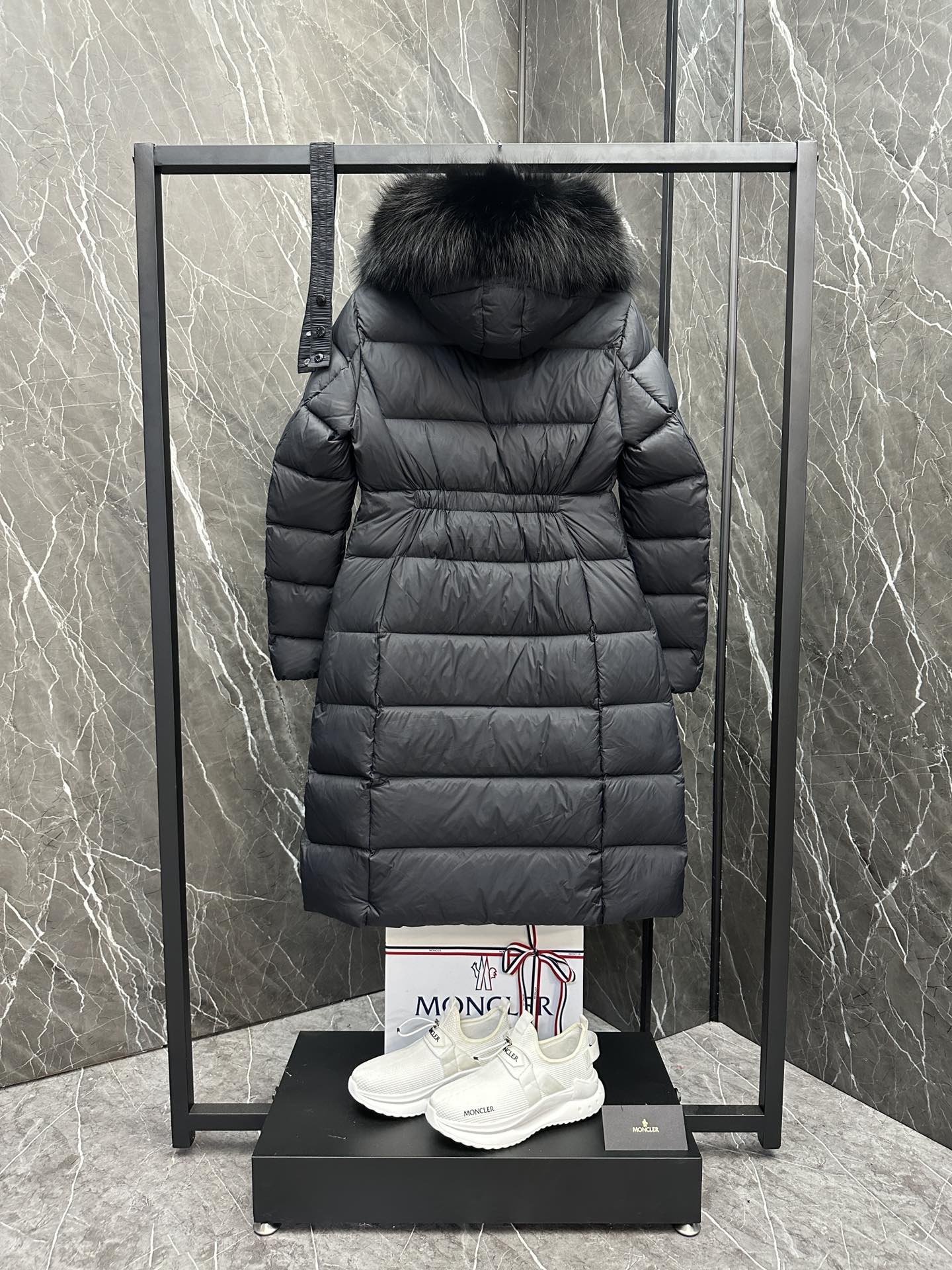 Moncler Boed Long Women Down Jacket Size S-XL