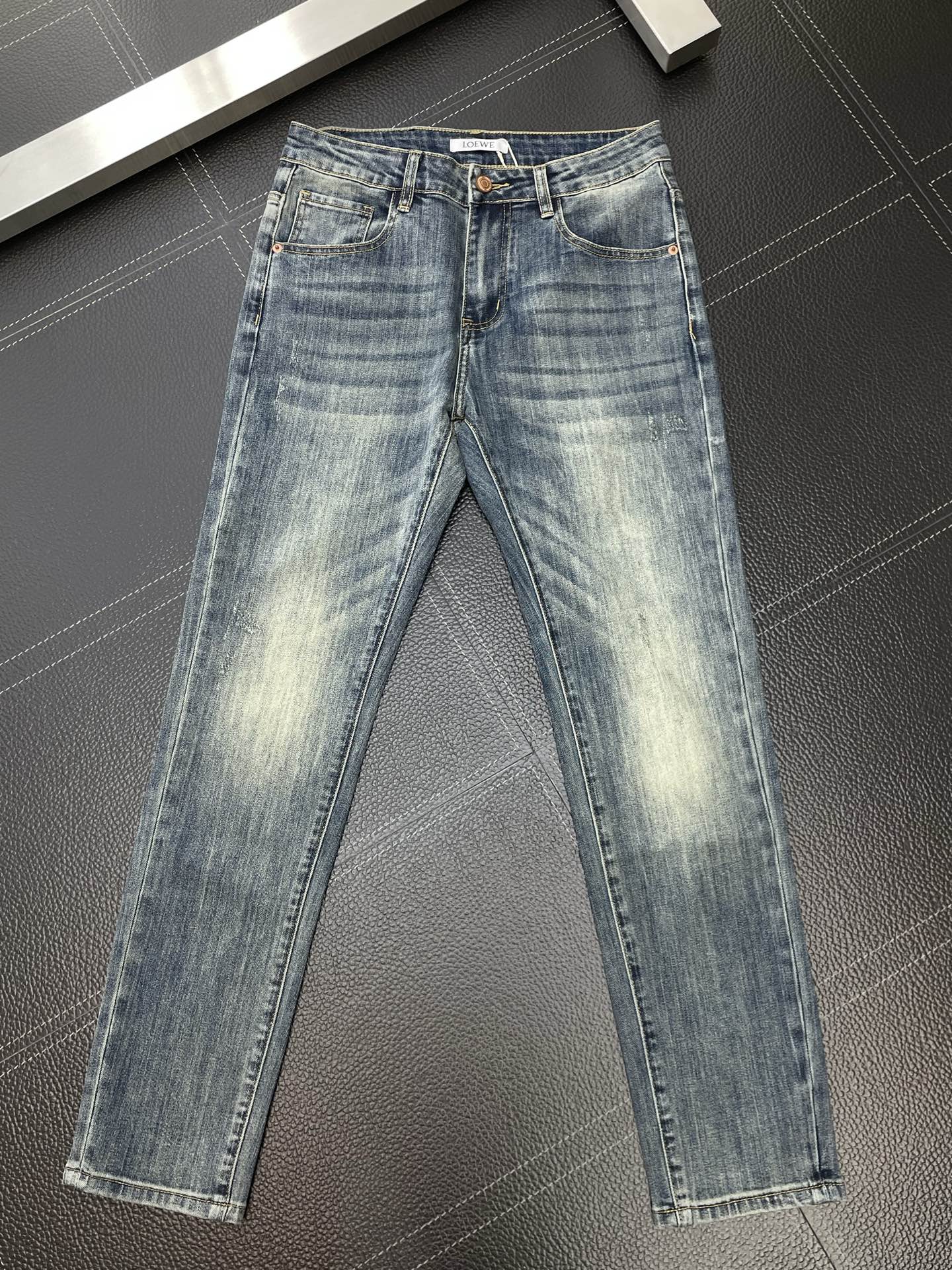 Loewe Jeans Men Size 28-38