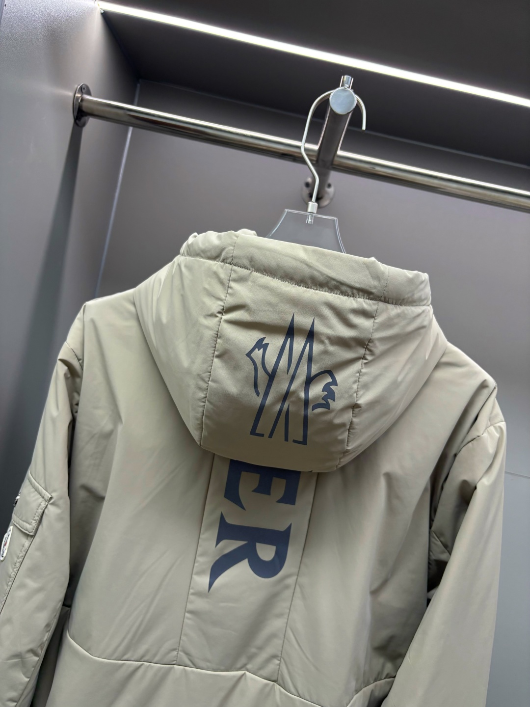 Moncler Unisex Jacket Size S-XXL