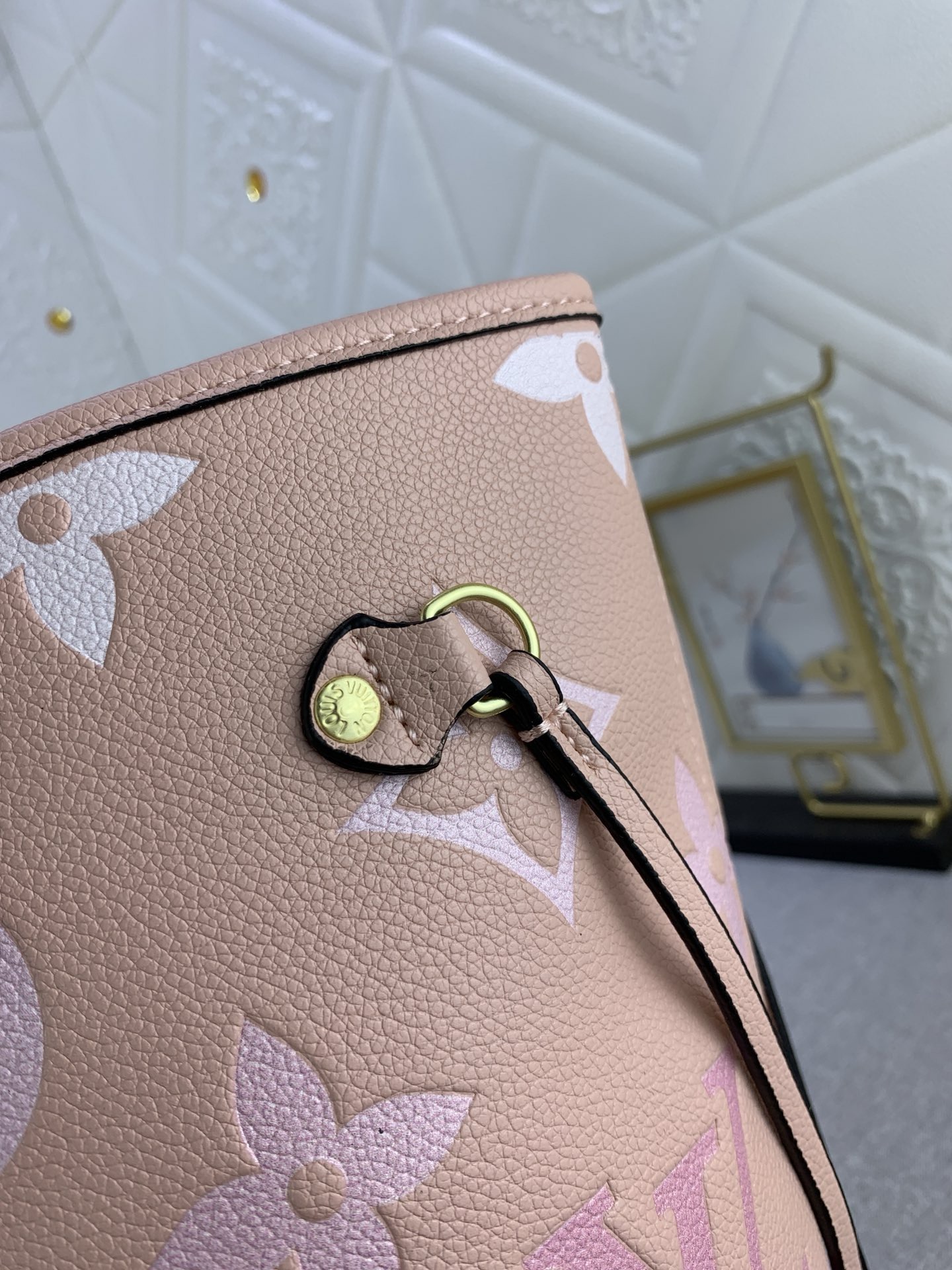 Louis Vuitton Shopping Bags 32*29*17cm