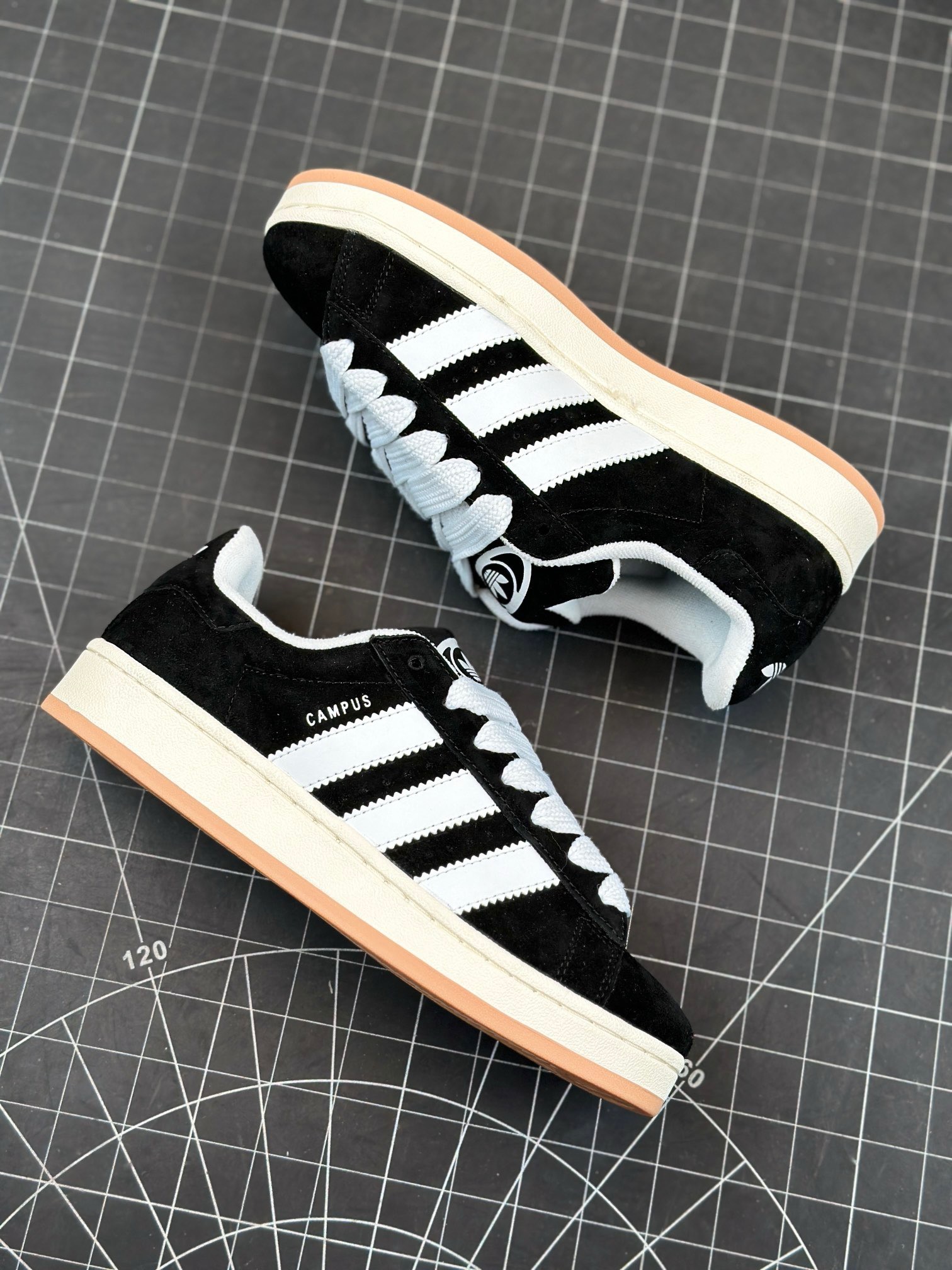 Adidas oiginals Cams Sneaker Size 36-45