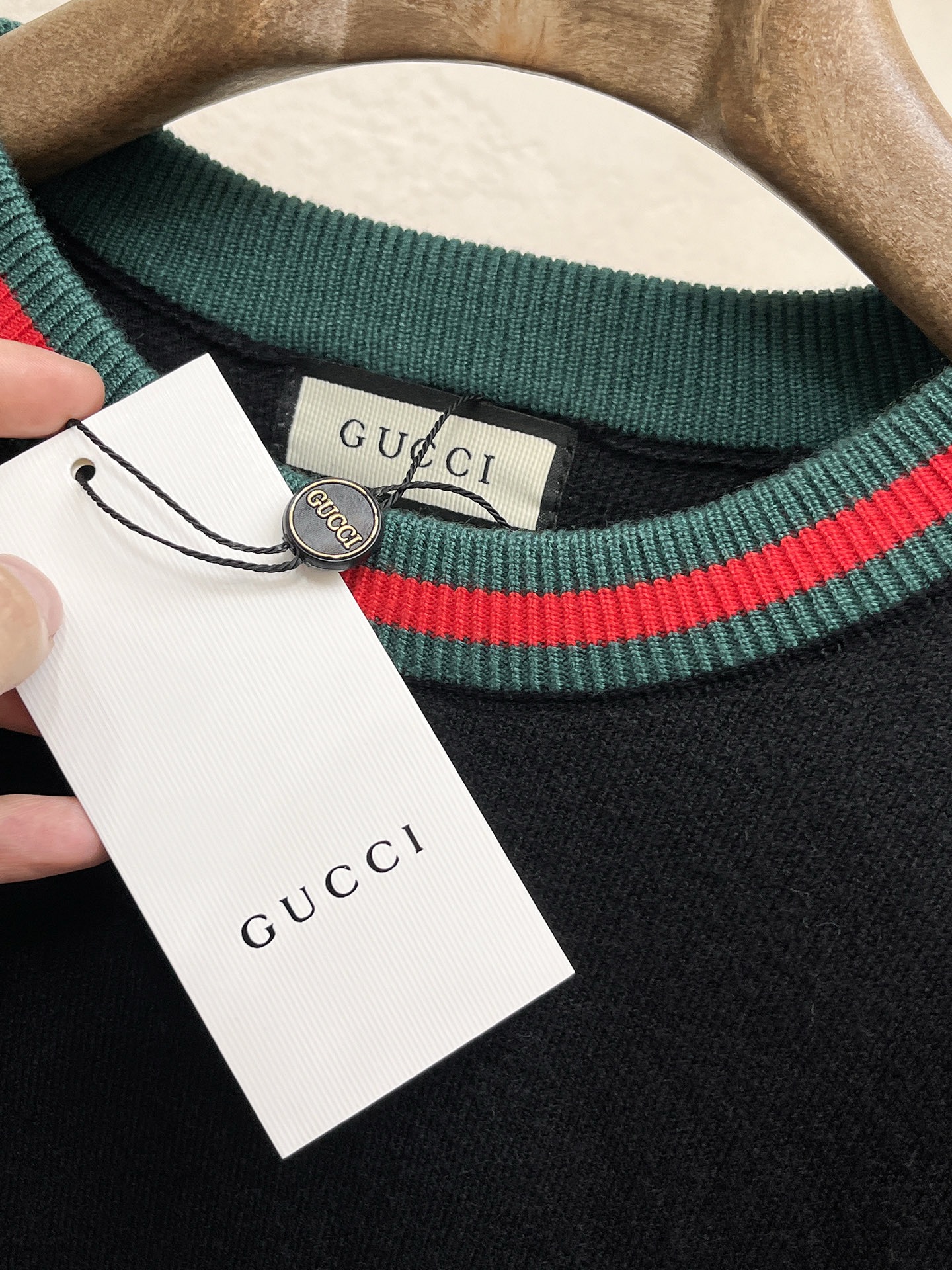 Gucci Unisex Sweatshirt Size M-XXXL