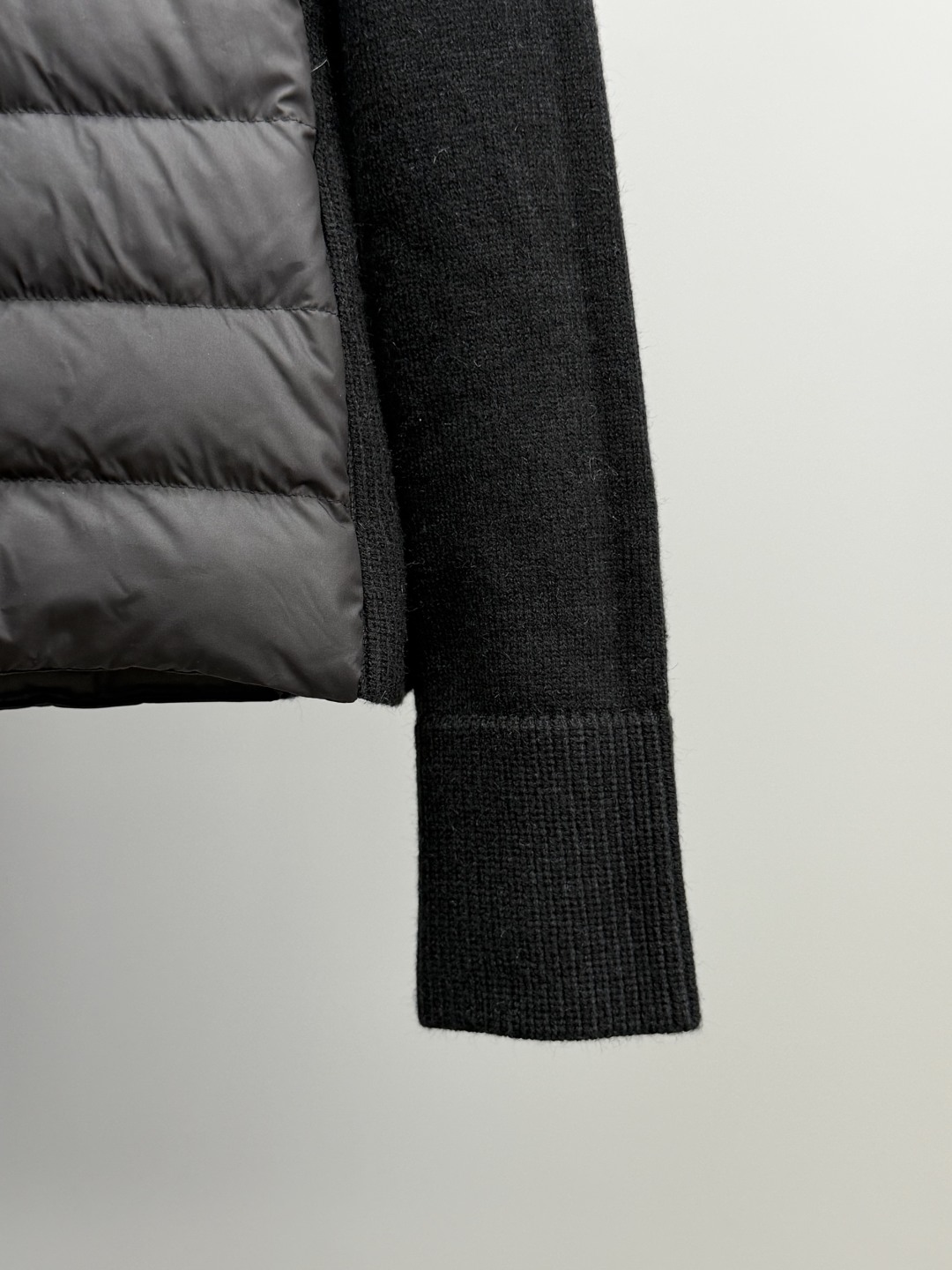 Moncler 25ss Women Gisors Down Jacket Size S-XL