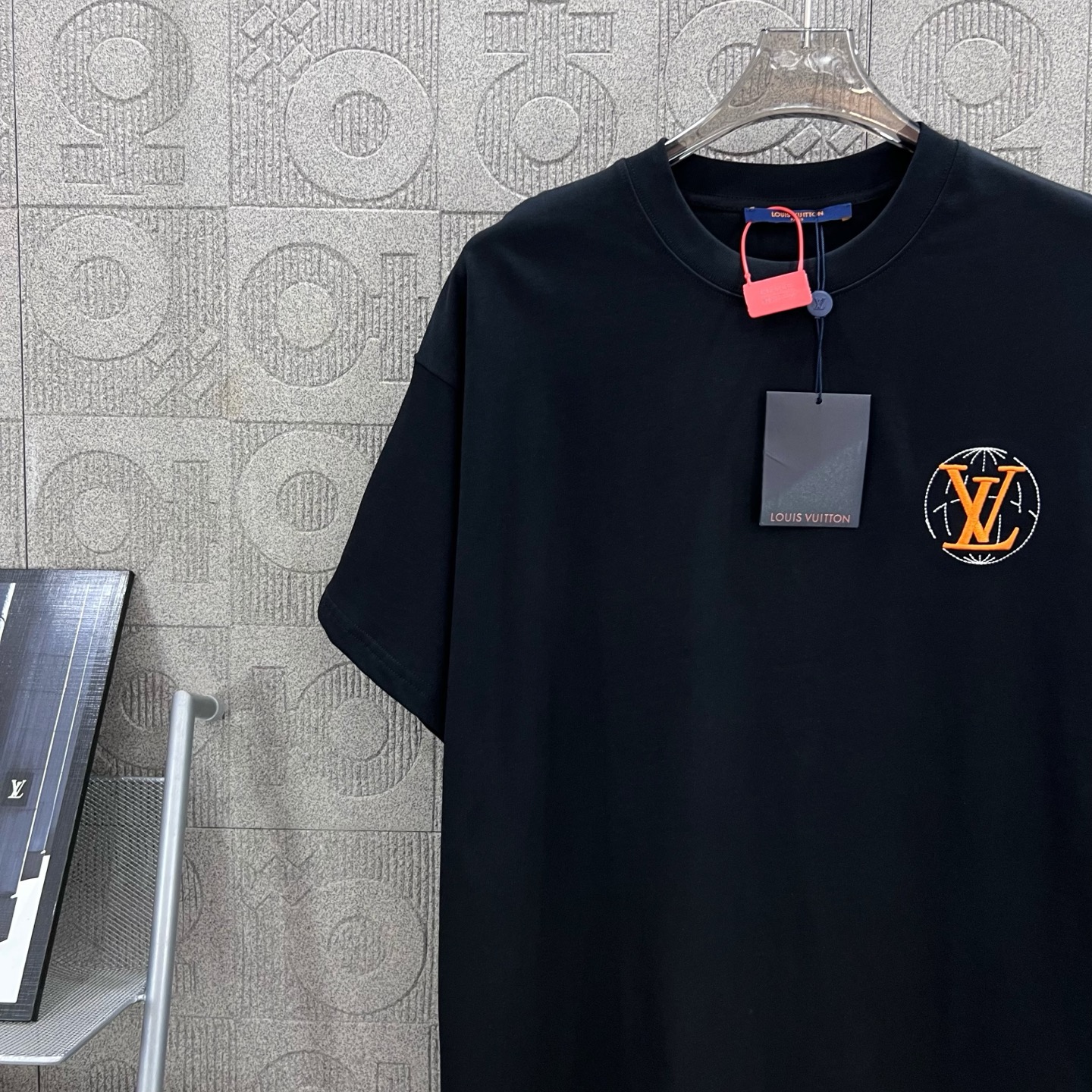 Louis Vuitton T Shirt  Embroider Logo Size XS-L