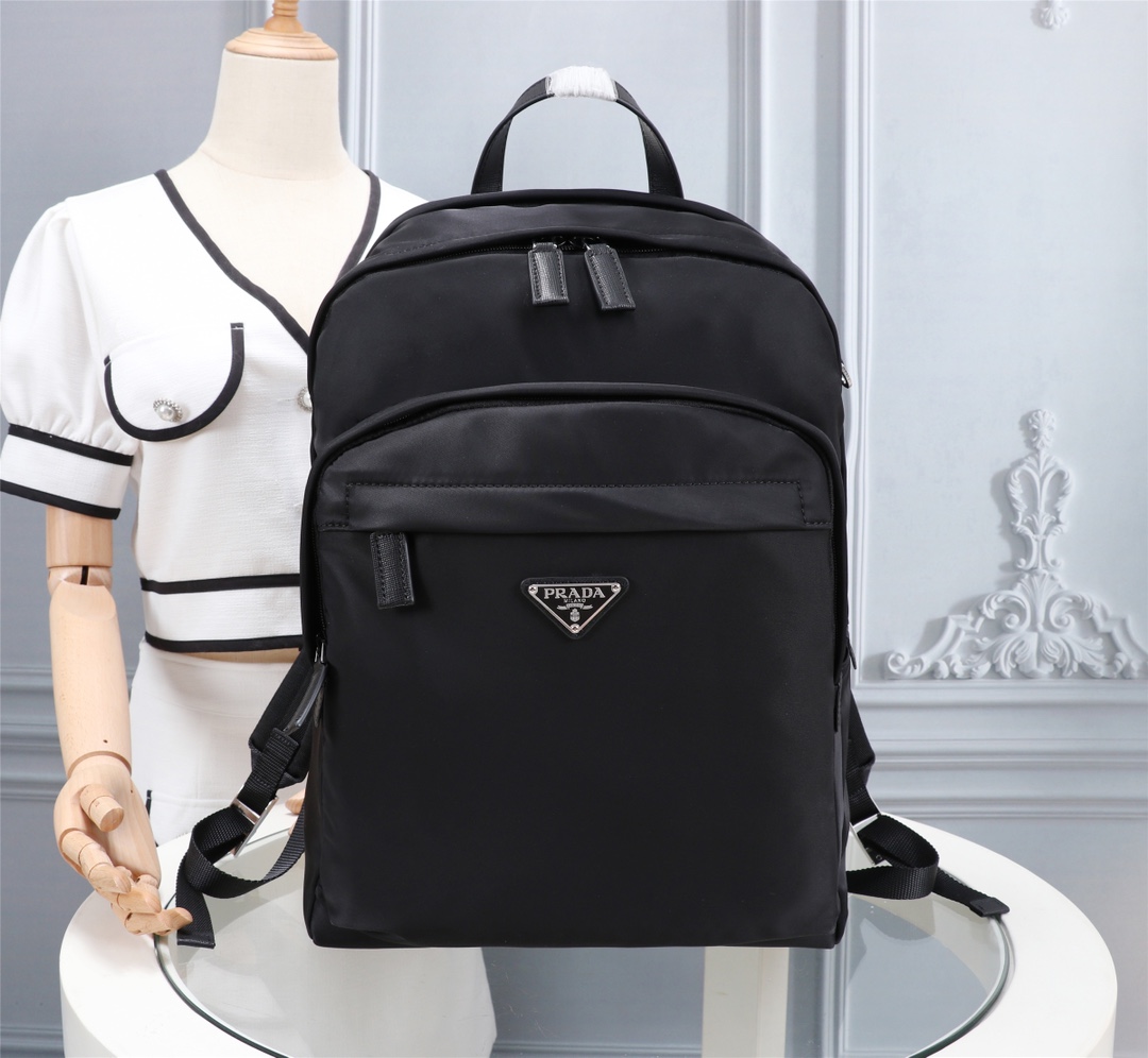 Prada Mens Backpack Bags Rucksack 43.5*31*20cm