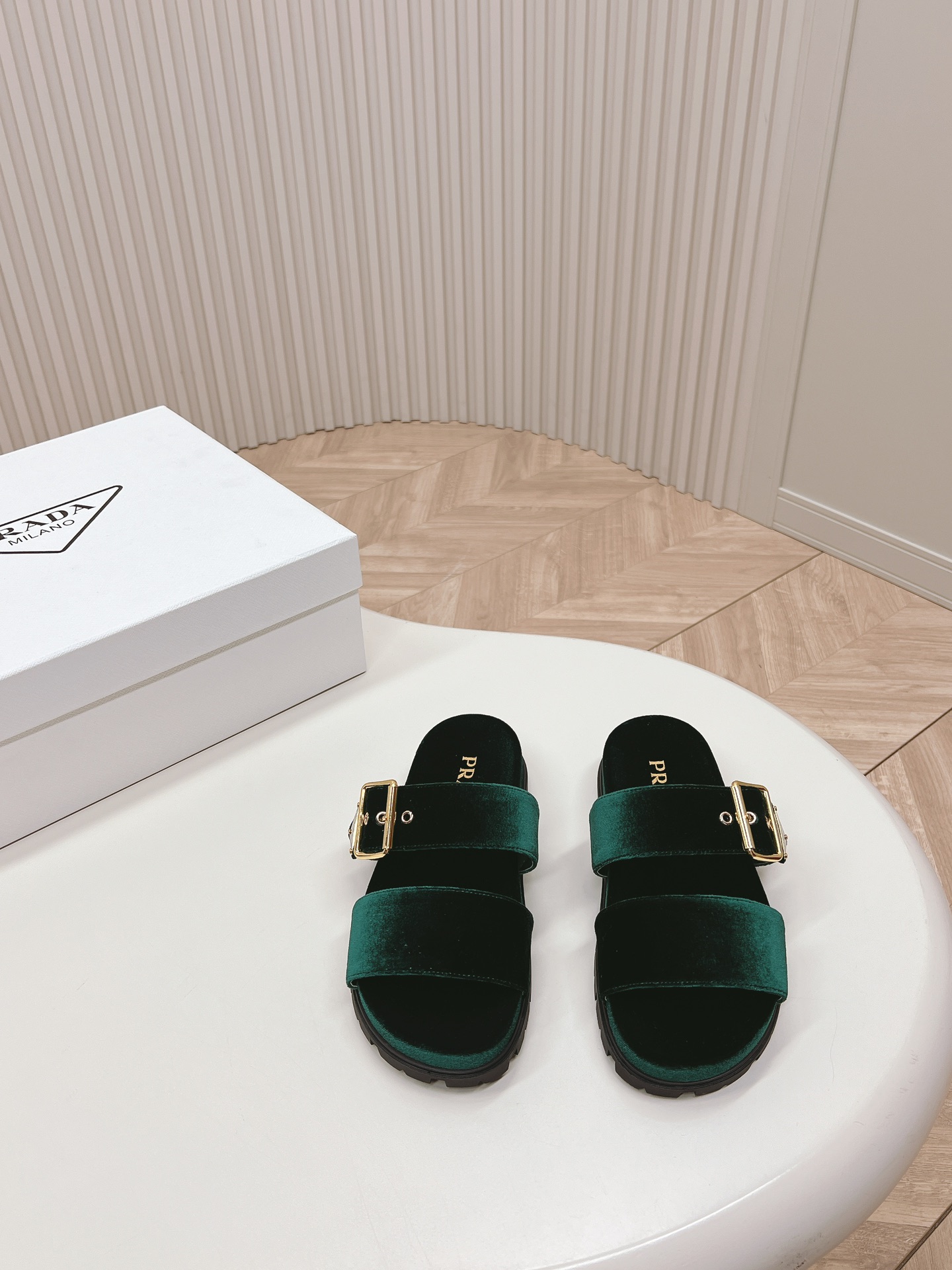 Prada 2024ss Slippers Size 36-40