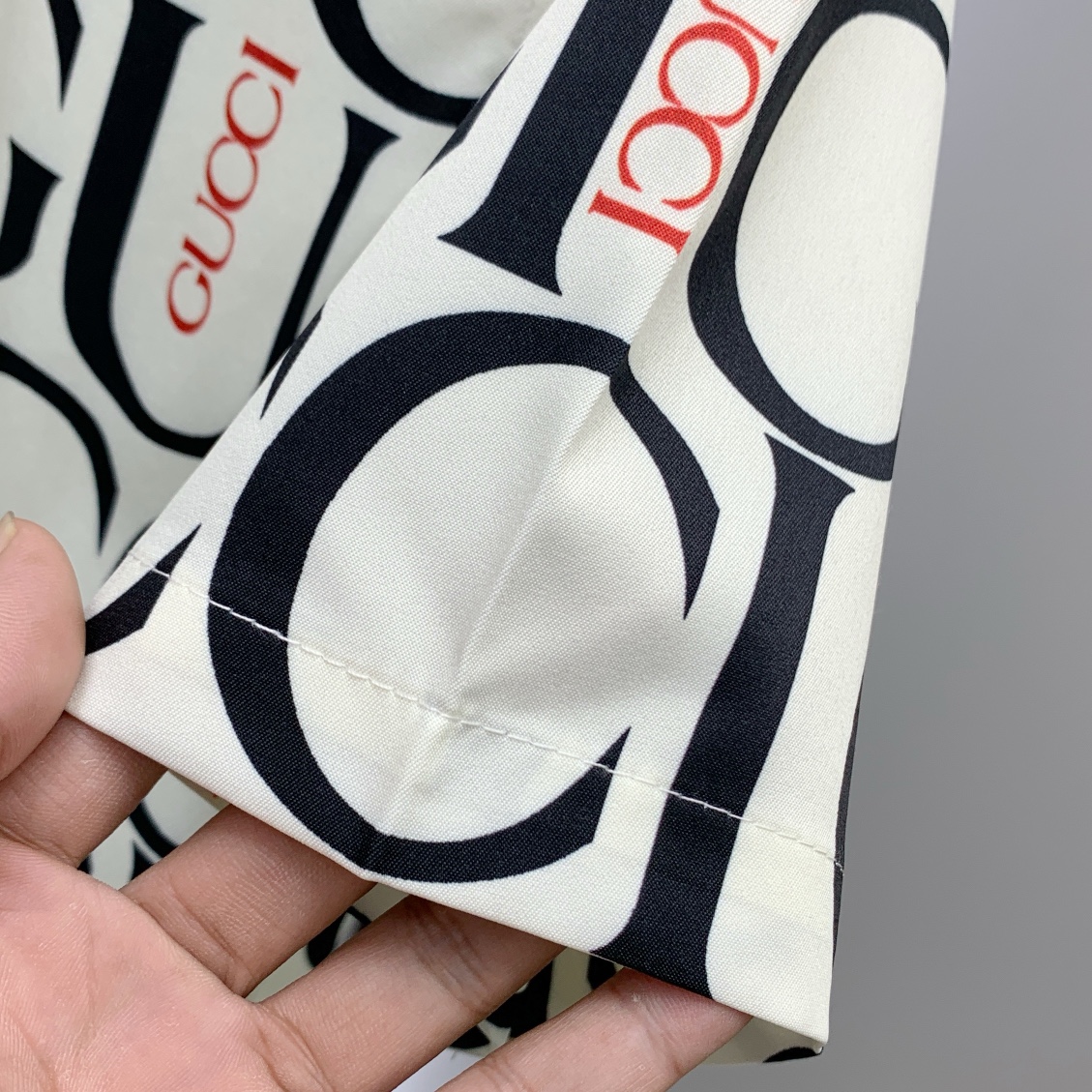 Gucci Sommeranzug Size M-XXL