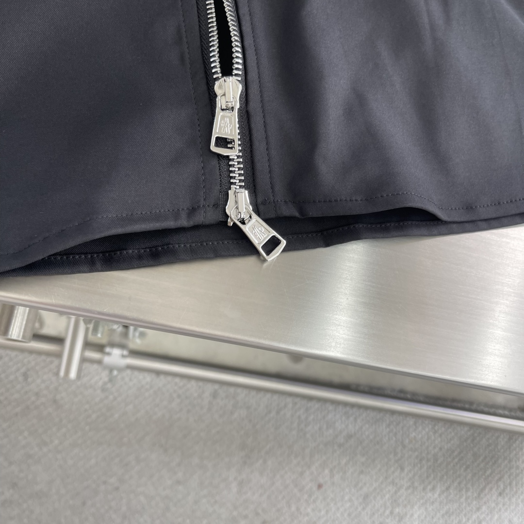 Moncler Unisex Jacket Size S-XL