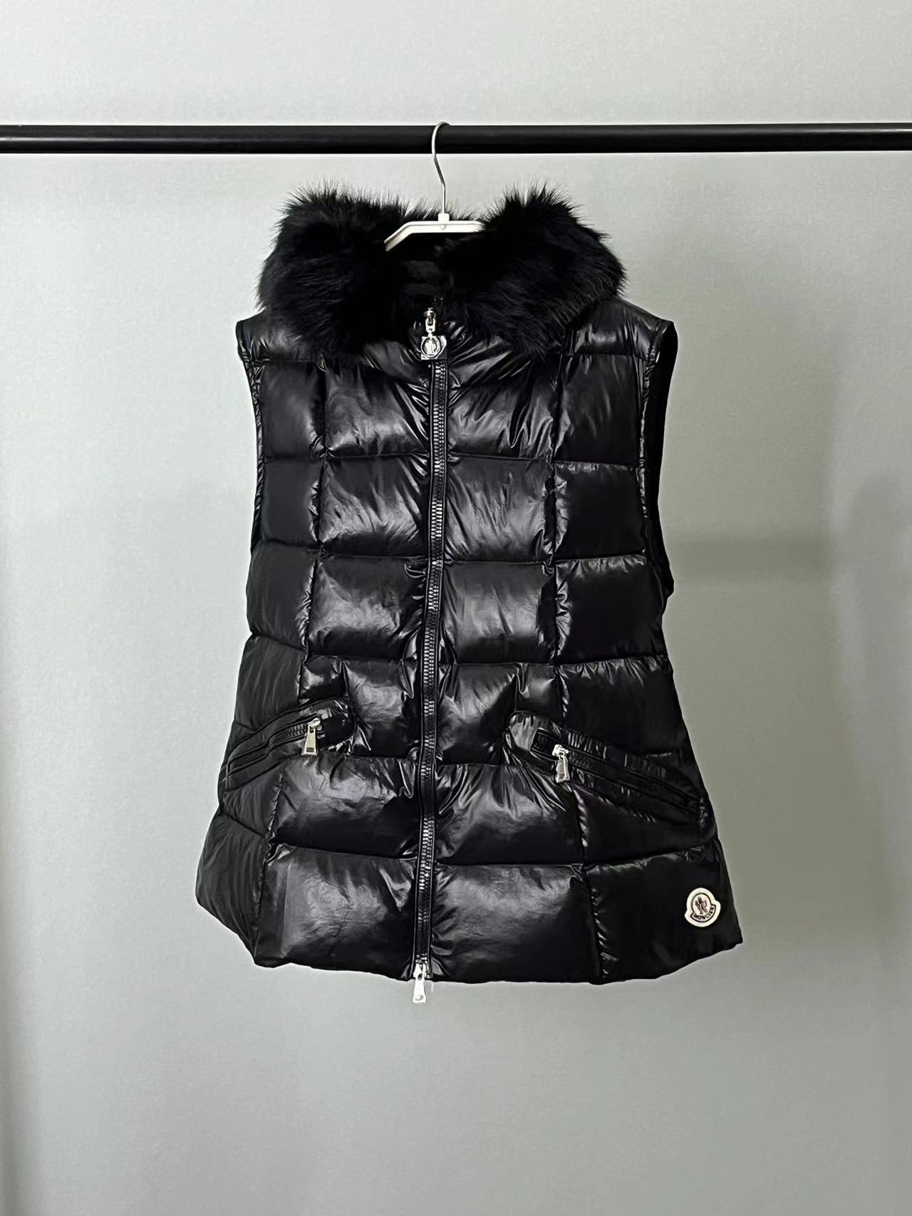 Moncler Women Winter Vest Size 1-4