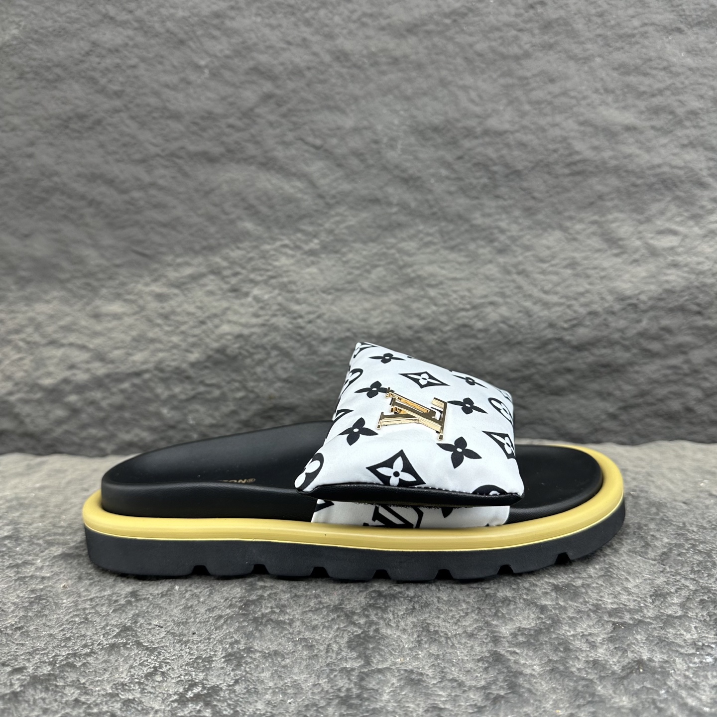 Louis Vuitton Pool Pillow Flat Comfort Slippers Size 36-46