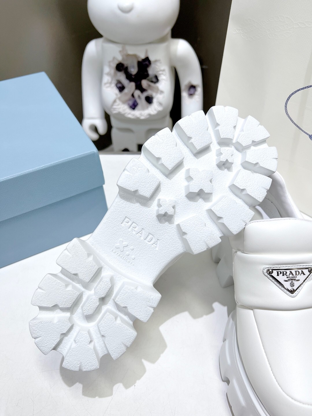 Prada 2024 New Soft padded nappa leather loafers Size 36-40