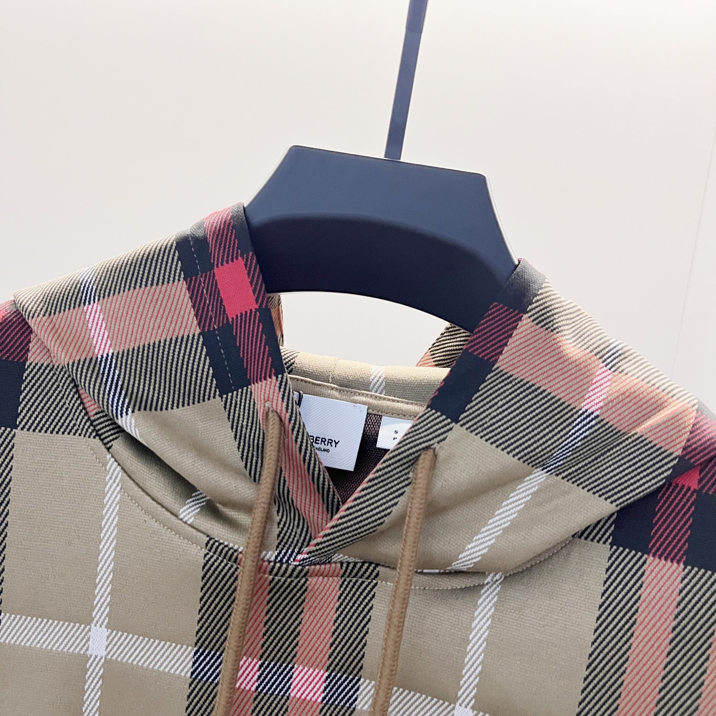 Burberry Unisex Sweatshirt Size S-XL