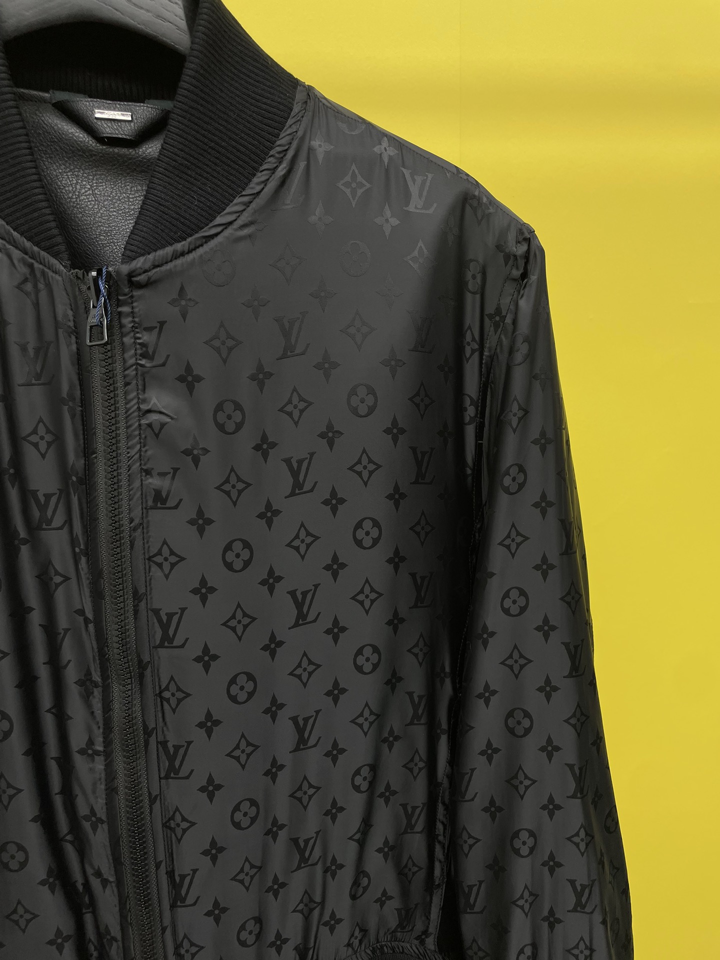 Louis Vuitton Unisex Jacket Size S-XL