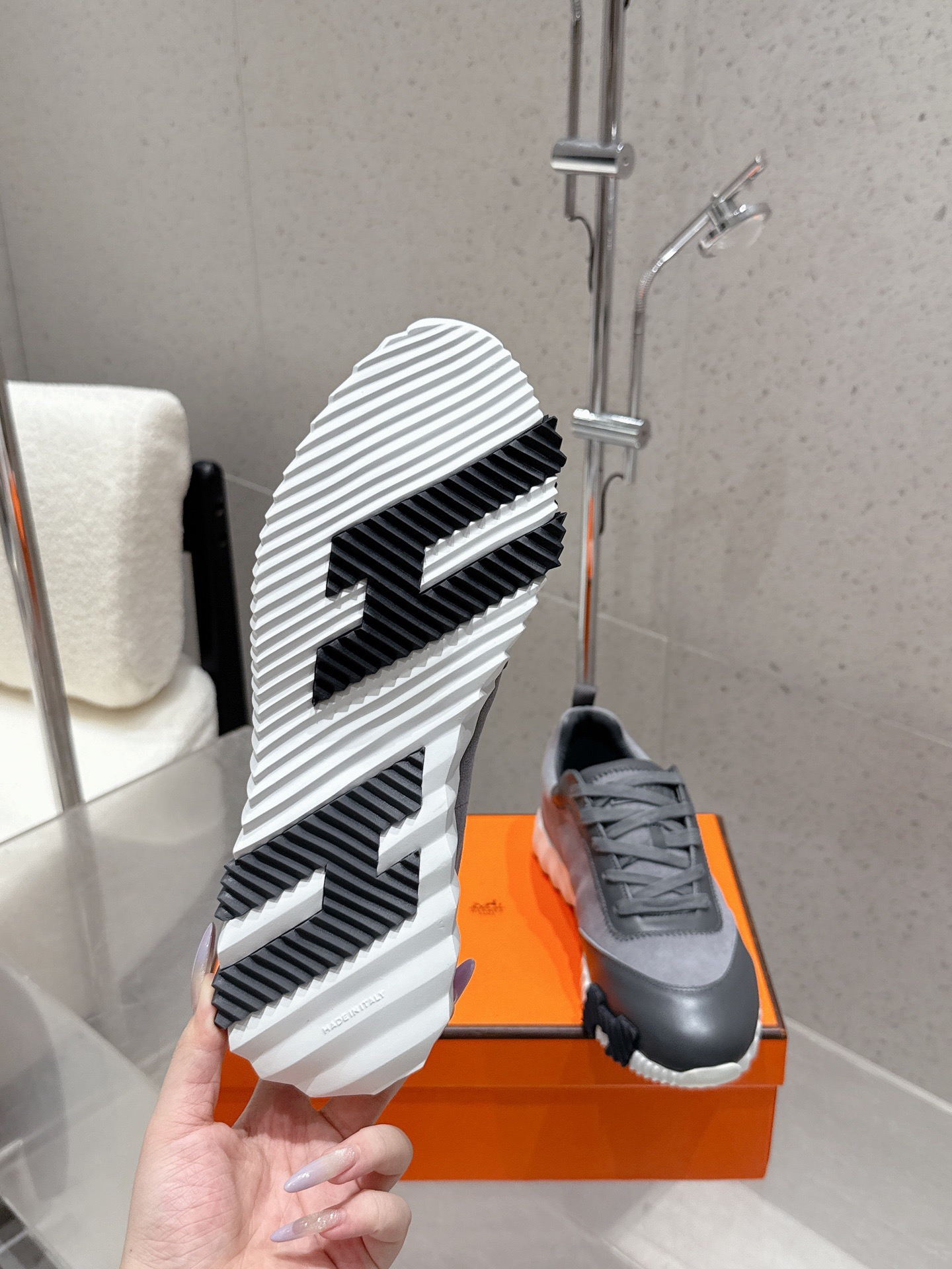 Hermes Bouncing Sneaker Size 36-46