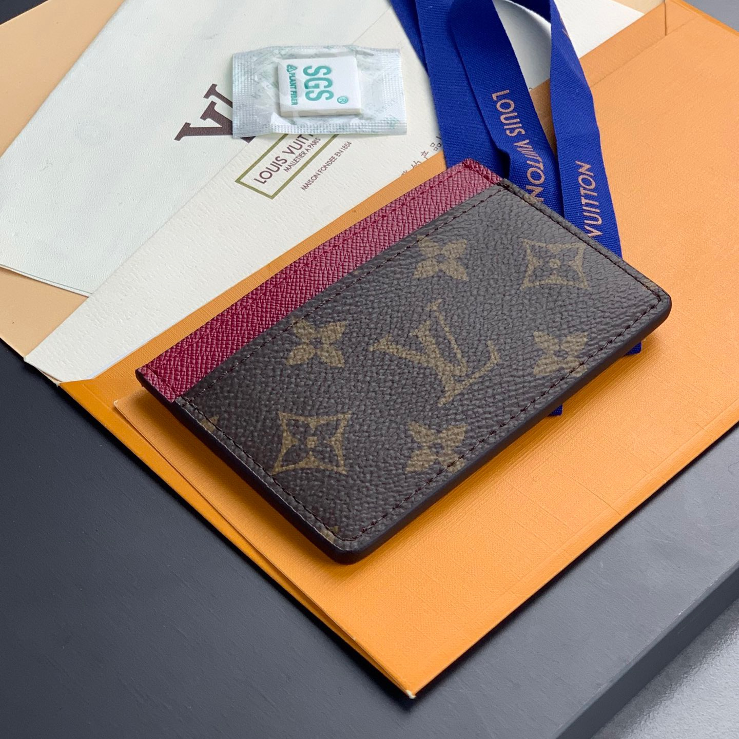 Louis Vuitton Card Holder Size 11*7*0.5cm M60703 M61733 M81022 M69171 N61722 M69161