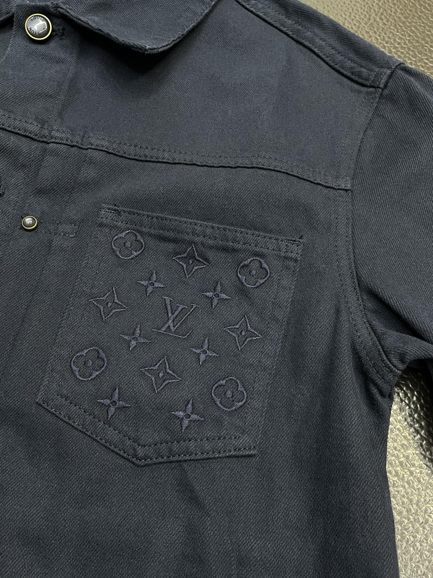 Louis Vuitton Unisex Jacket Size S-XL