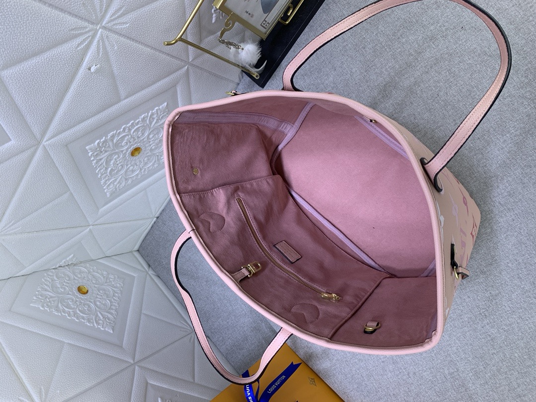 Louis Vuitton Shopping Bags 32*29*17cm