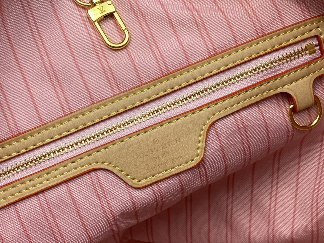 Louis Vuitton Shopping Bags 41*33*15cm