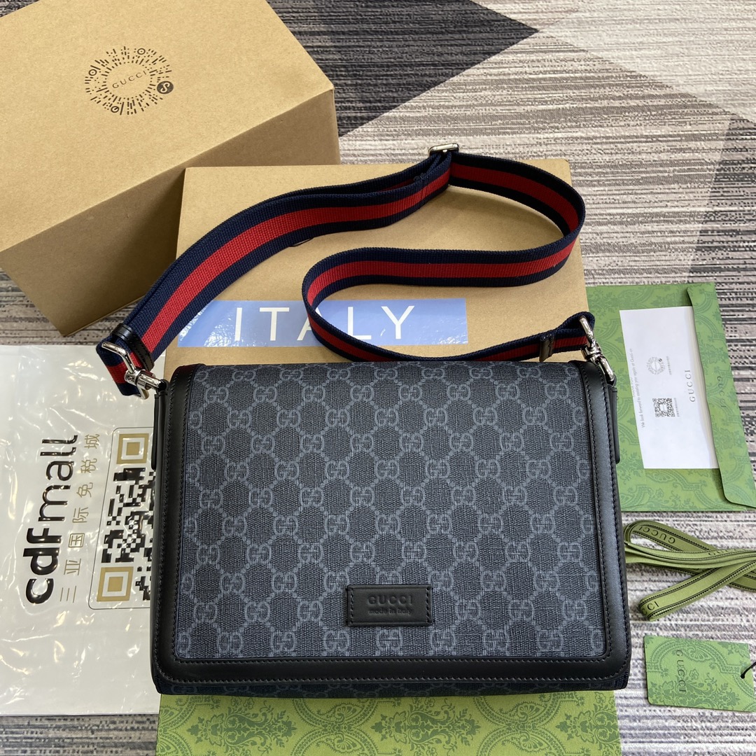 Gucci GG Supreme Shoulder Bags Size 20*27*8cm
