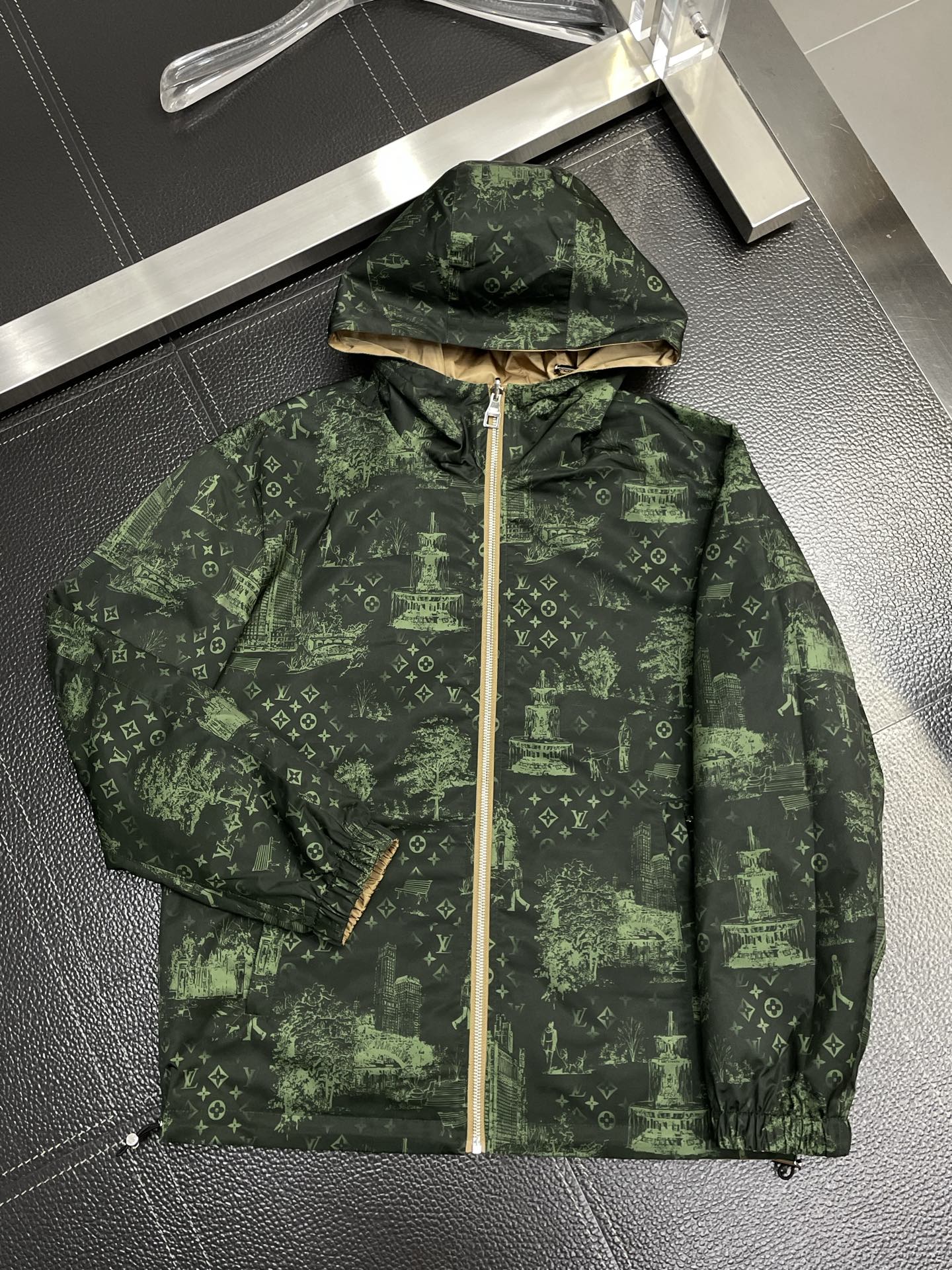 Louis Vuitton Unisex Jacket Size M-XXXL