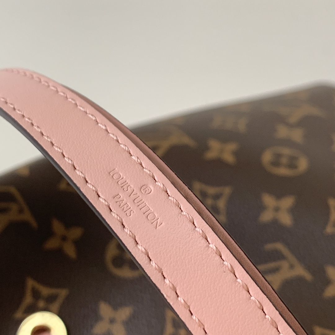 Louis Vuitton M44022 NéoNoé Women Bags Size 27*26*22cm