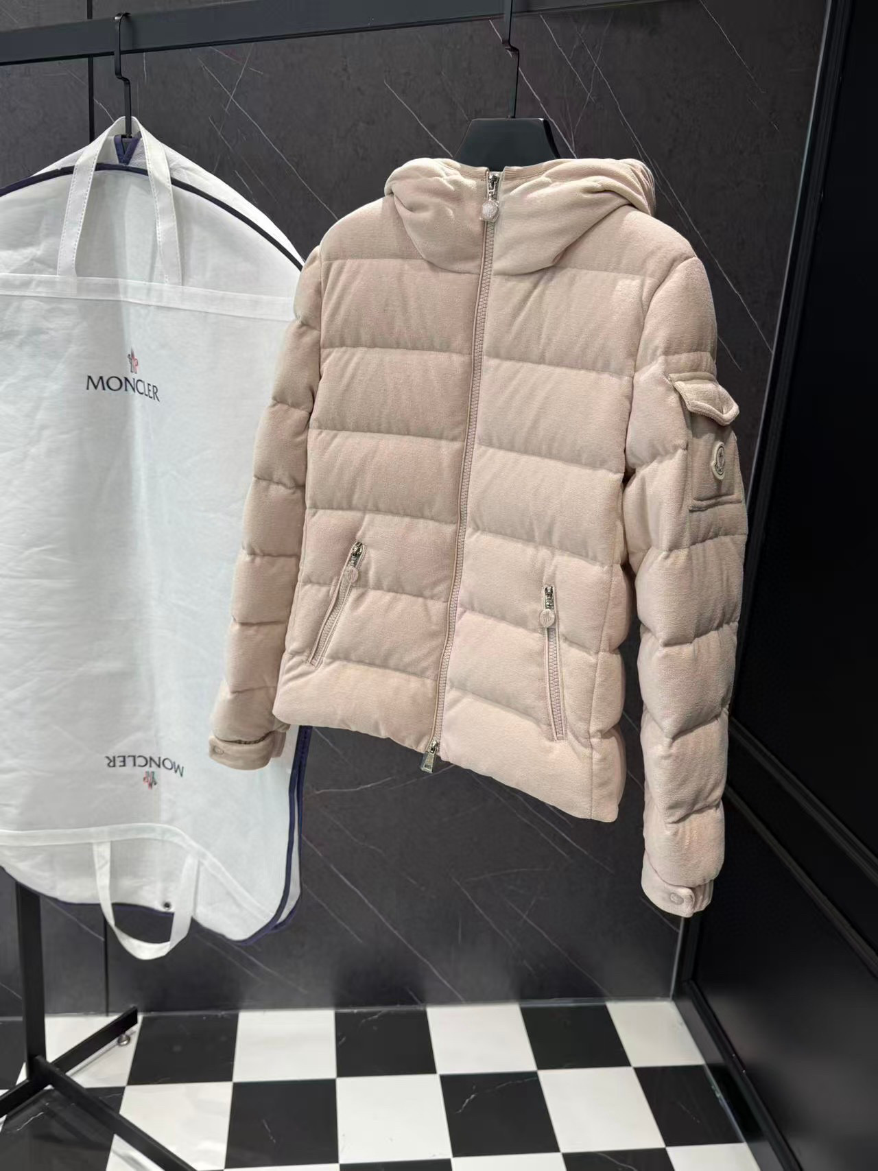 Moncler 25ss YVOIRE Women Down Jacket Size 1-4