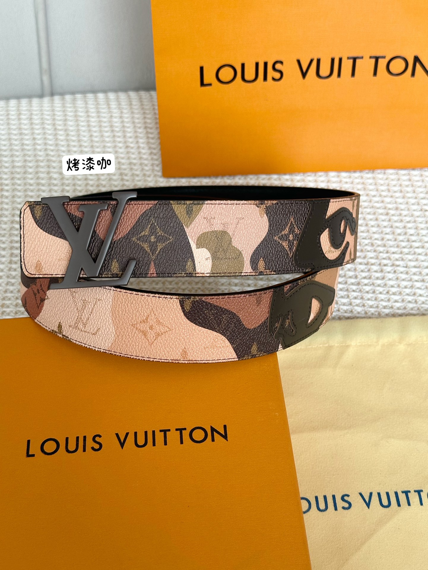 Louis Vuitton Men Belt Width 4cm