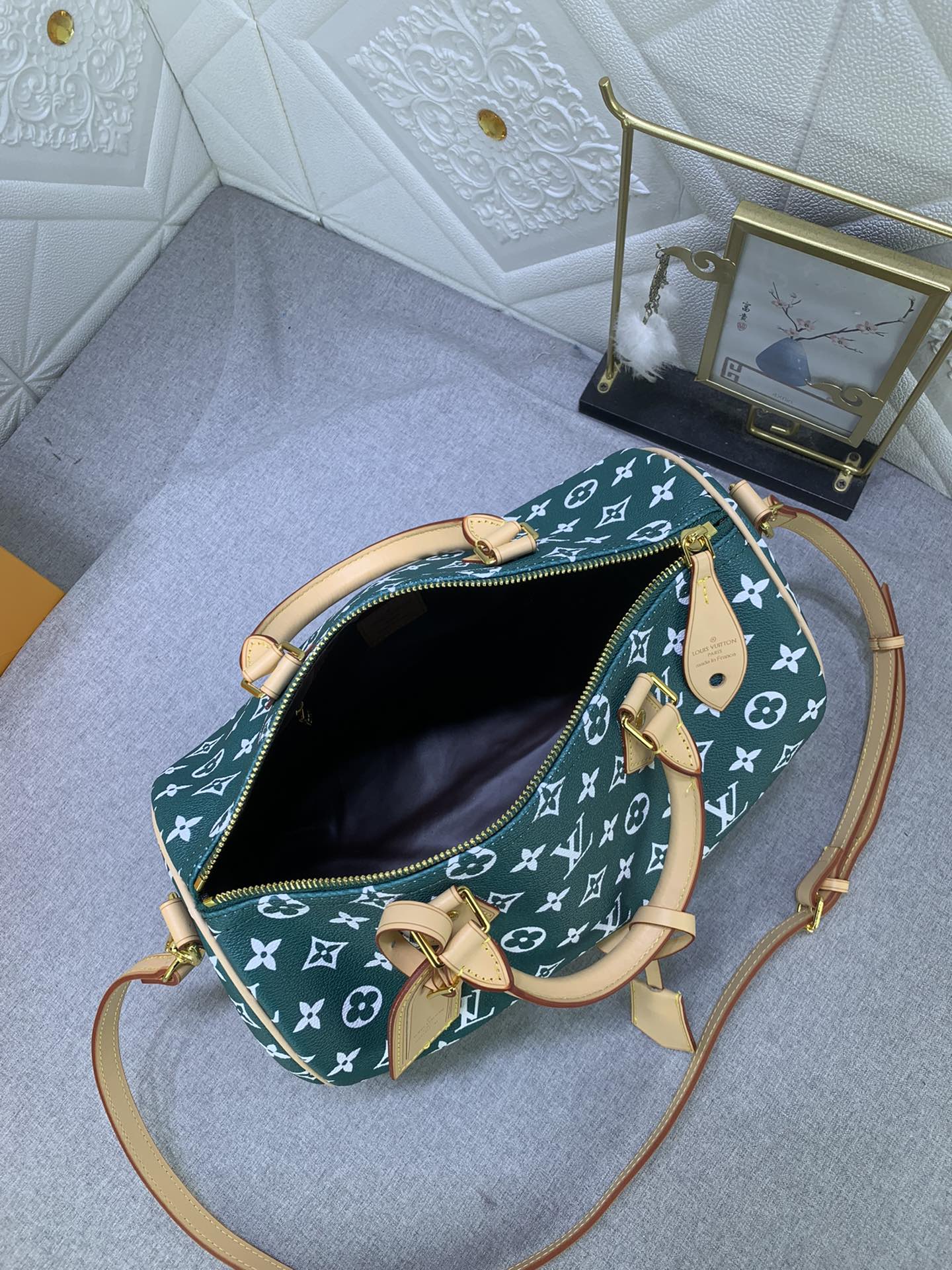 Louis Vuitton Speedy P9 Bandoulière 30 Monogram Leather Travel Bags Size 30*21*7cm