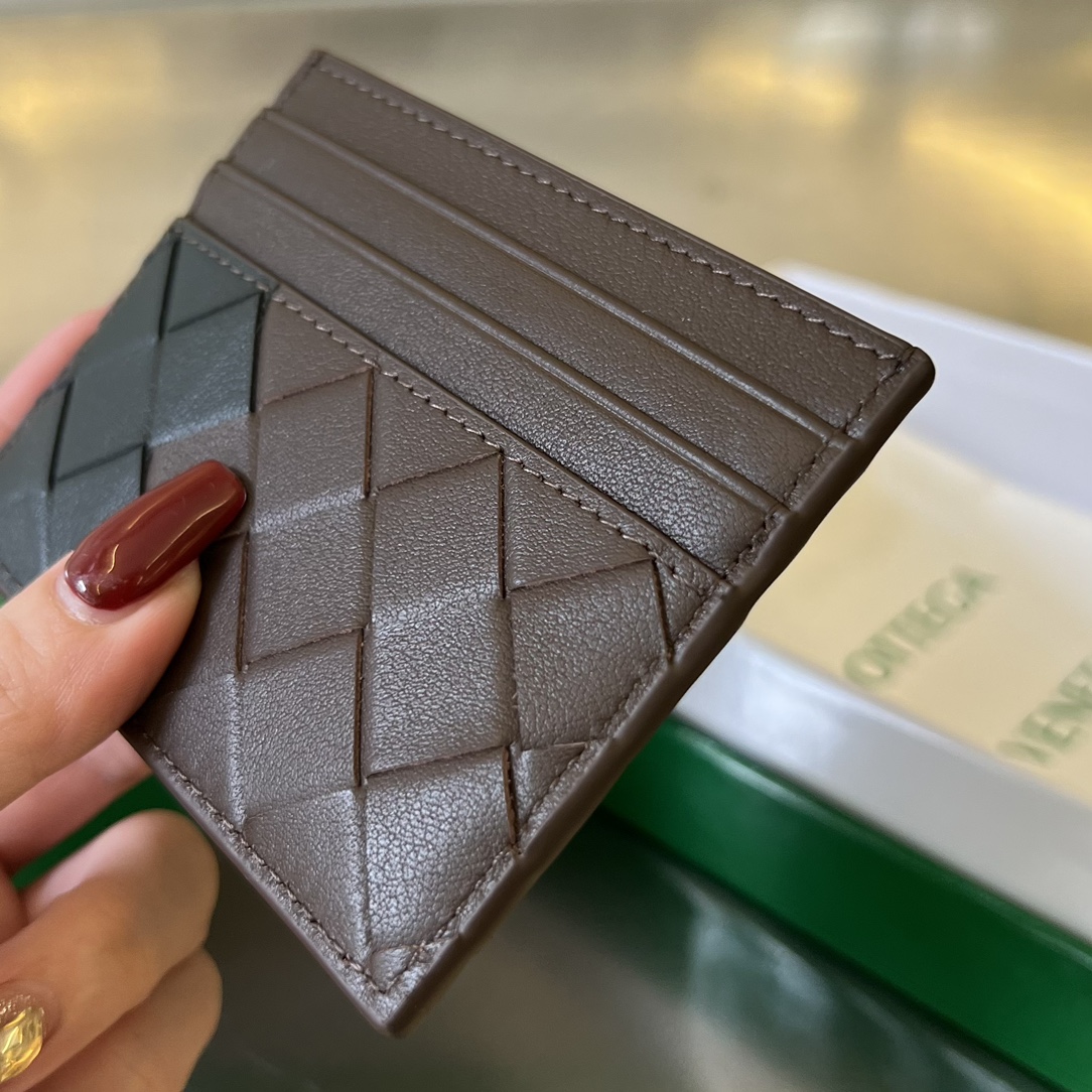 Bottega Veneta Card Holder Size 10*8cm
