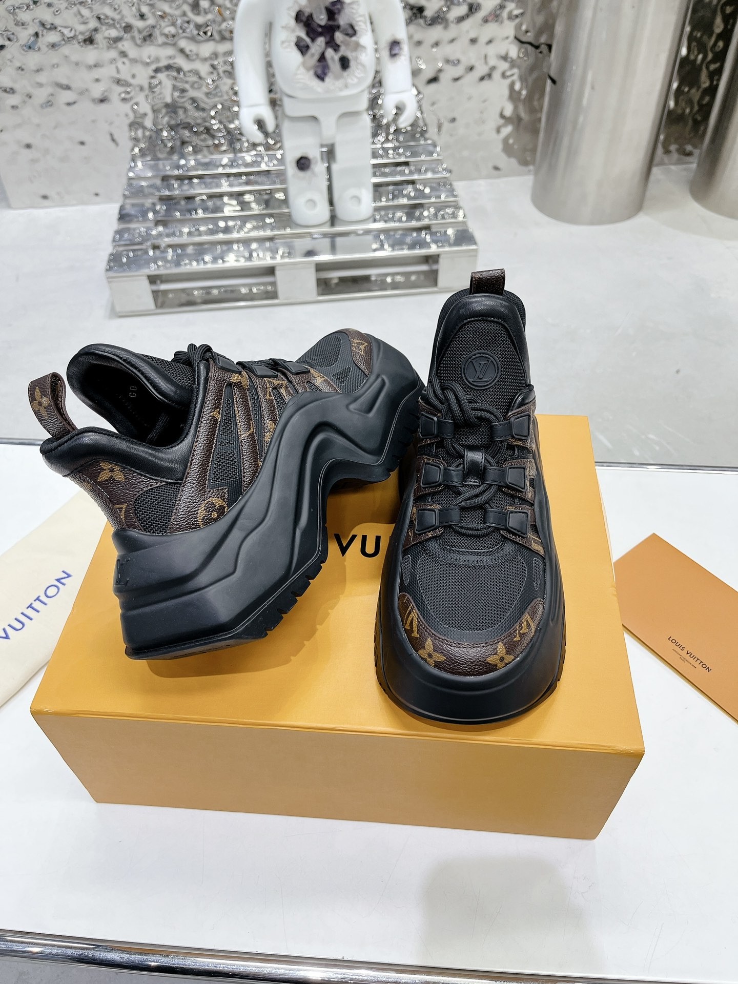 Louis Vuitton Cruise23 Archlight 2.0 Sneaker Size 36-41