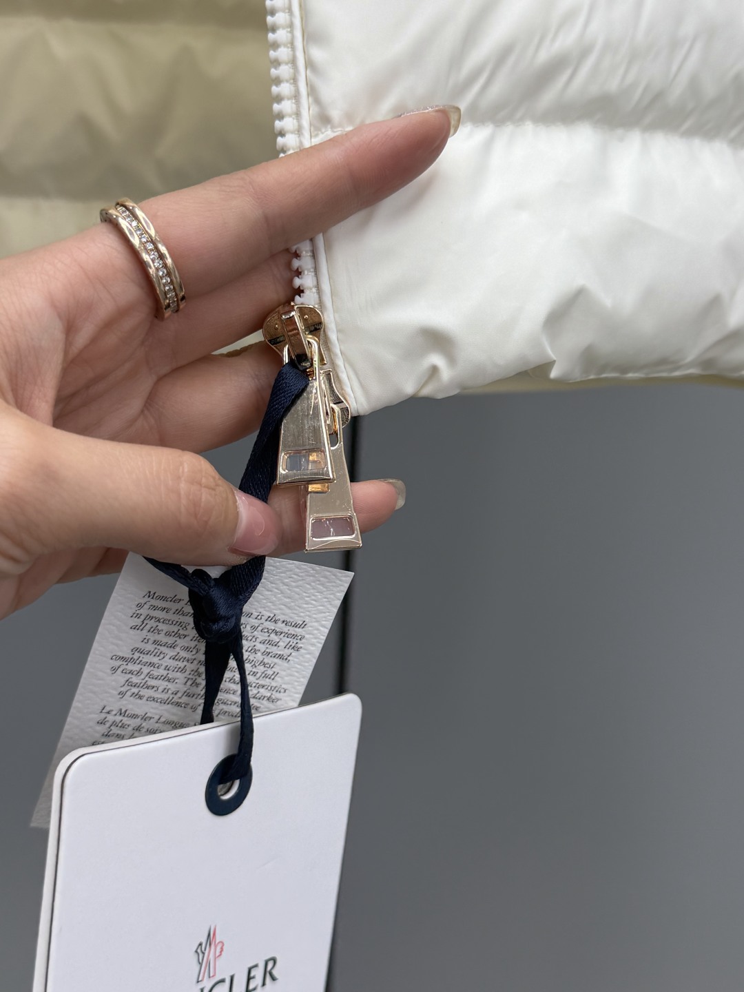 Moncler 25ss Women Gisors Down Jacket Size S-XL