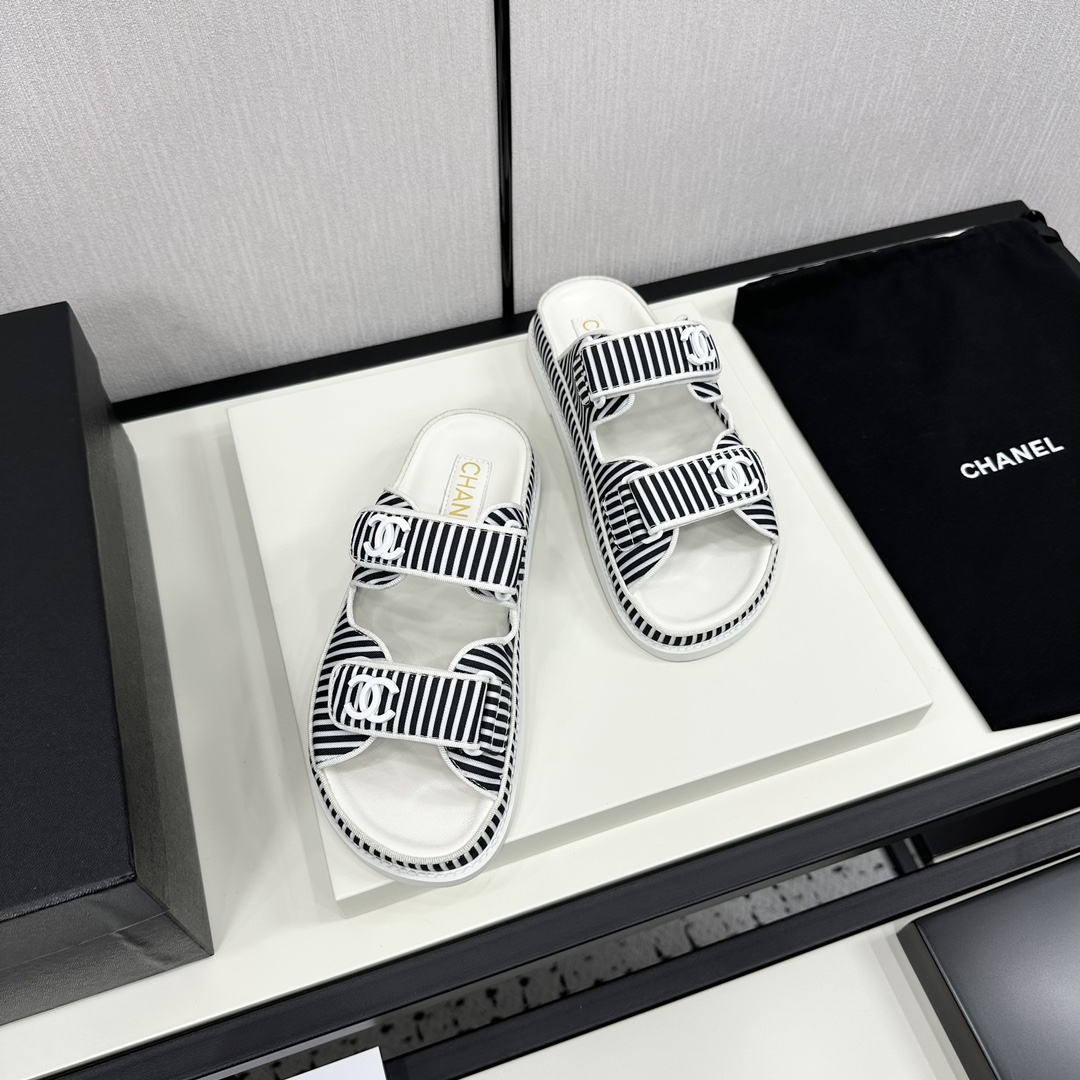 Chanel 2024 New Slippers Size 36-41