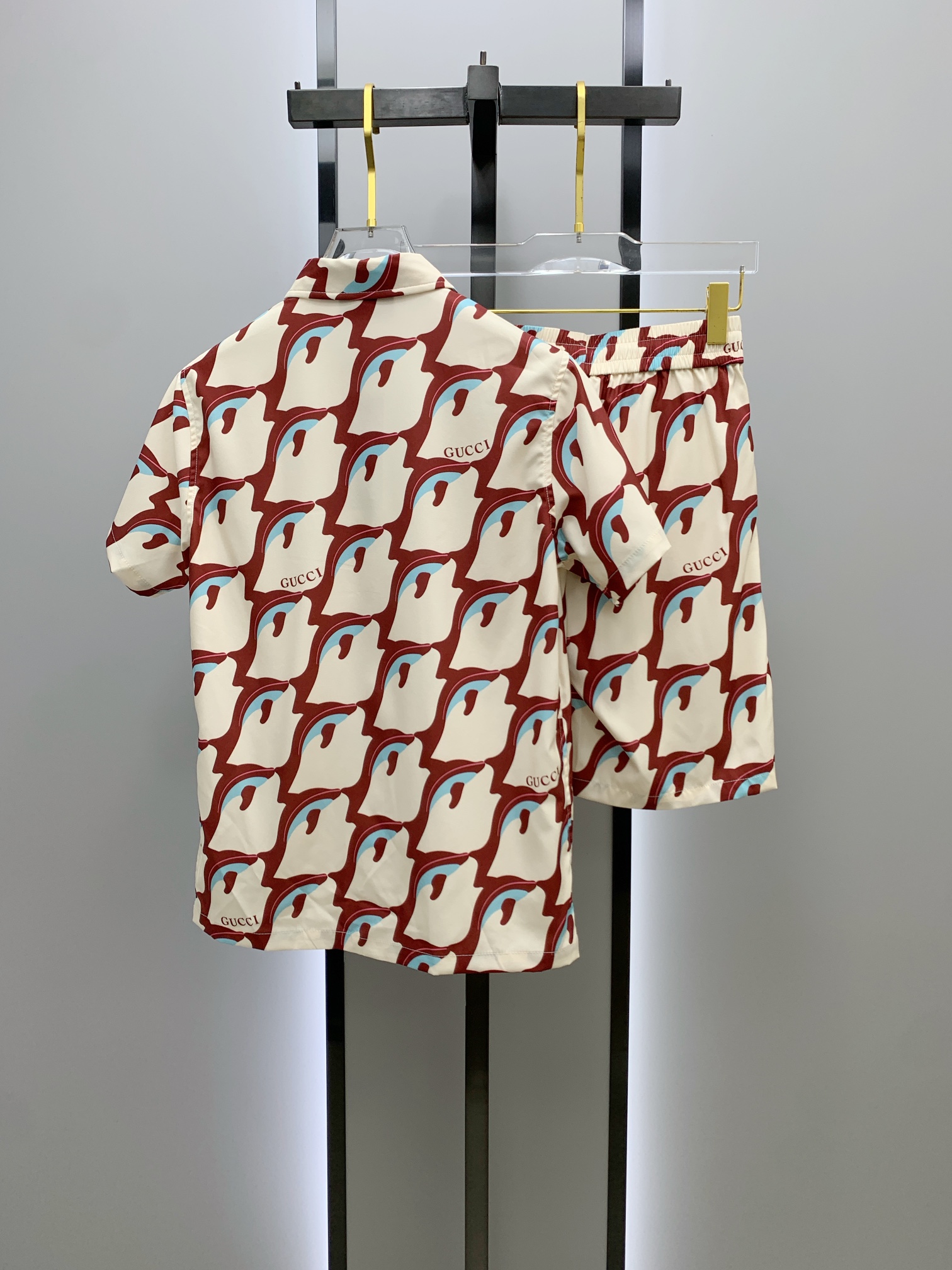 Gucci Sommeranzug Size M-XXL