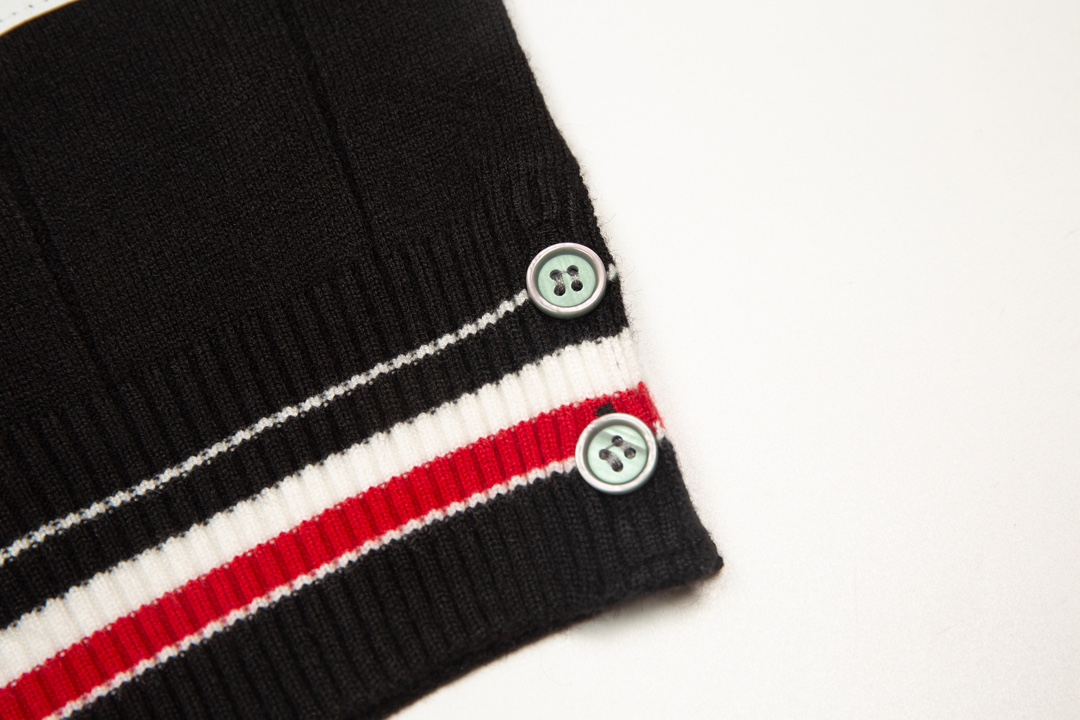 Thom Browne Unisex Sweatshirt Size S-XL