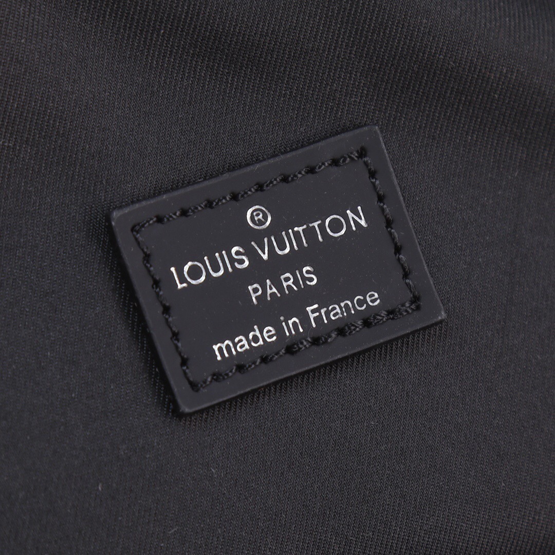 Louis Vuitton N41719 avenue Men Bags Size 20*31*10cm