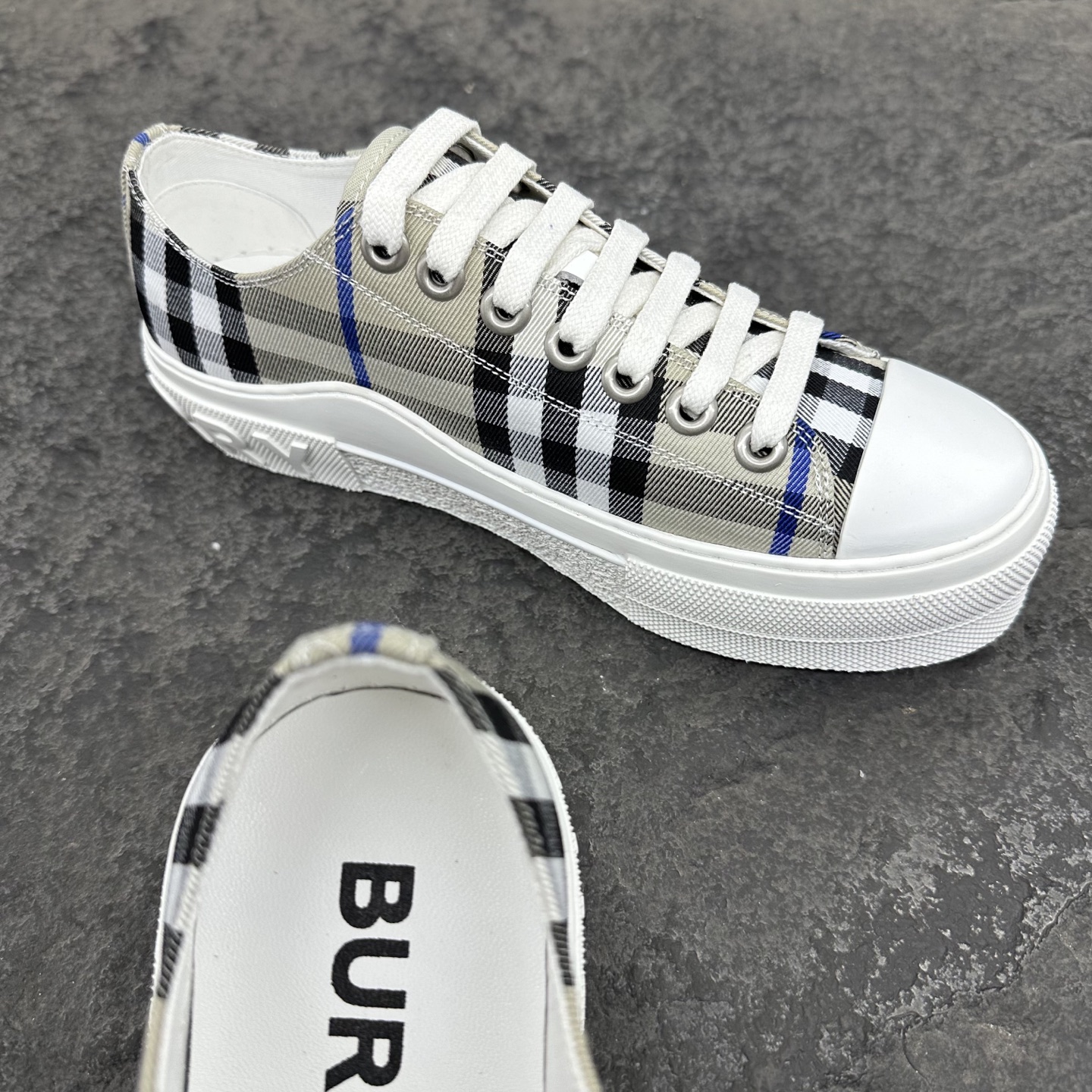 Burberry Sneaker Size 36-45