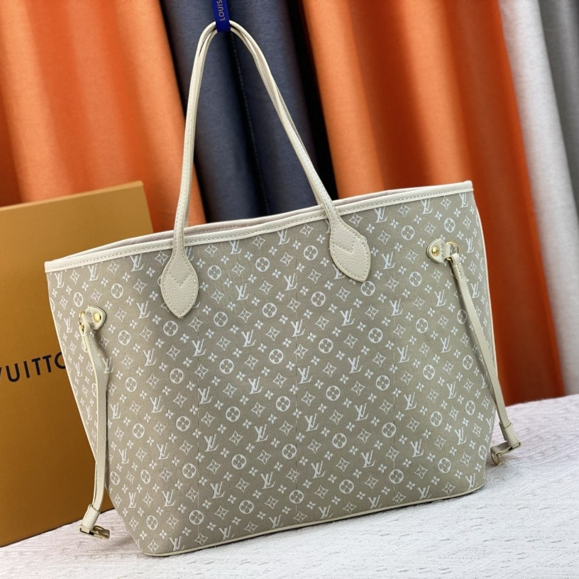 Louis Vuitton Shopping Bags 31*28*14cm