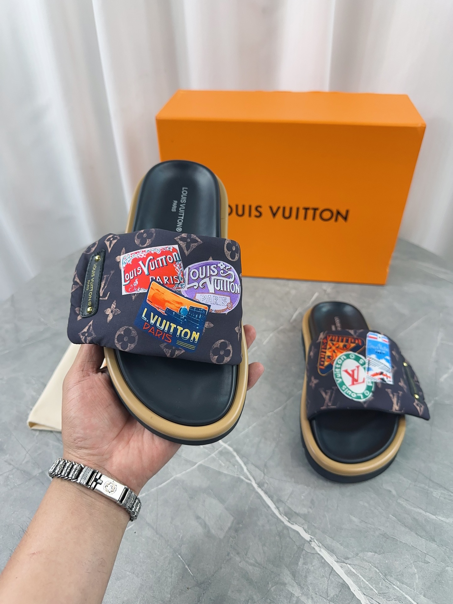 Louis Vuitton 2024ss Pool Pillow Comfort Slippers Size 36-45