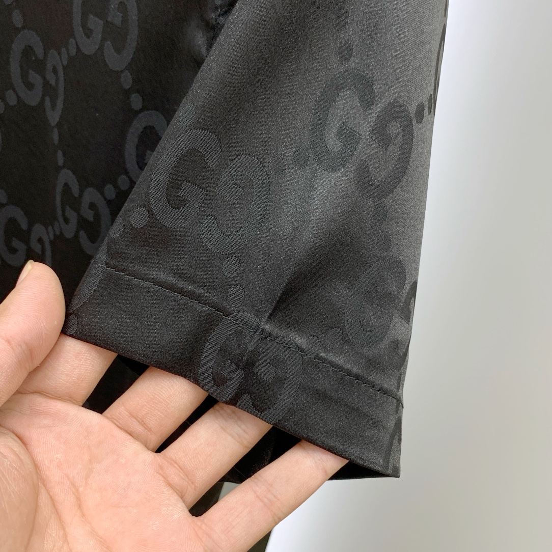 Gucci Sommeranzug Size M-XXL