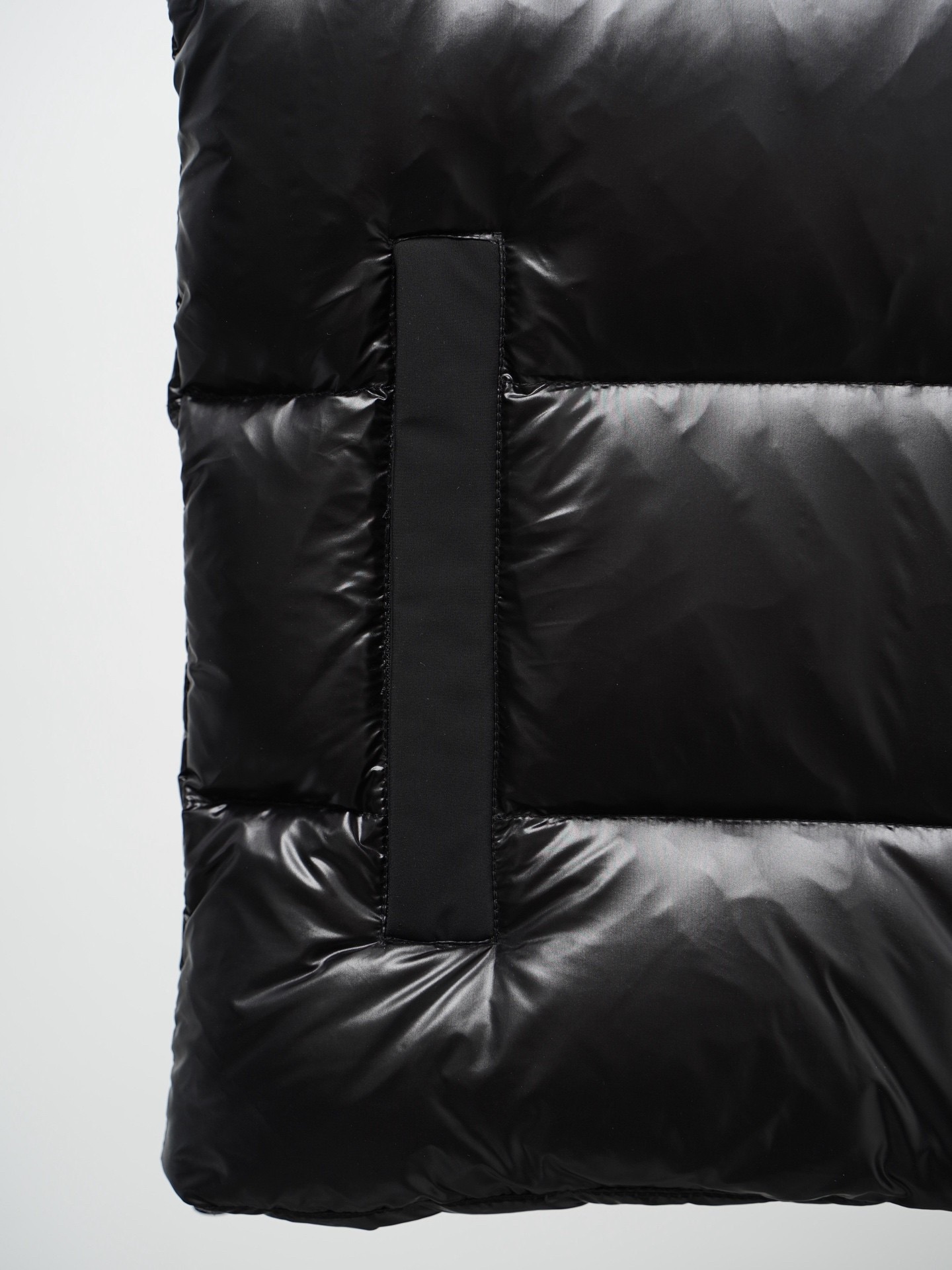 Moose Knuckles J26 Vest-WD Unisex Winter Vest Size S-XXL