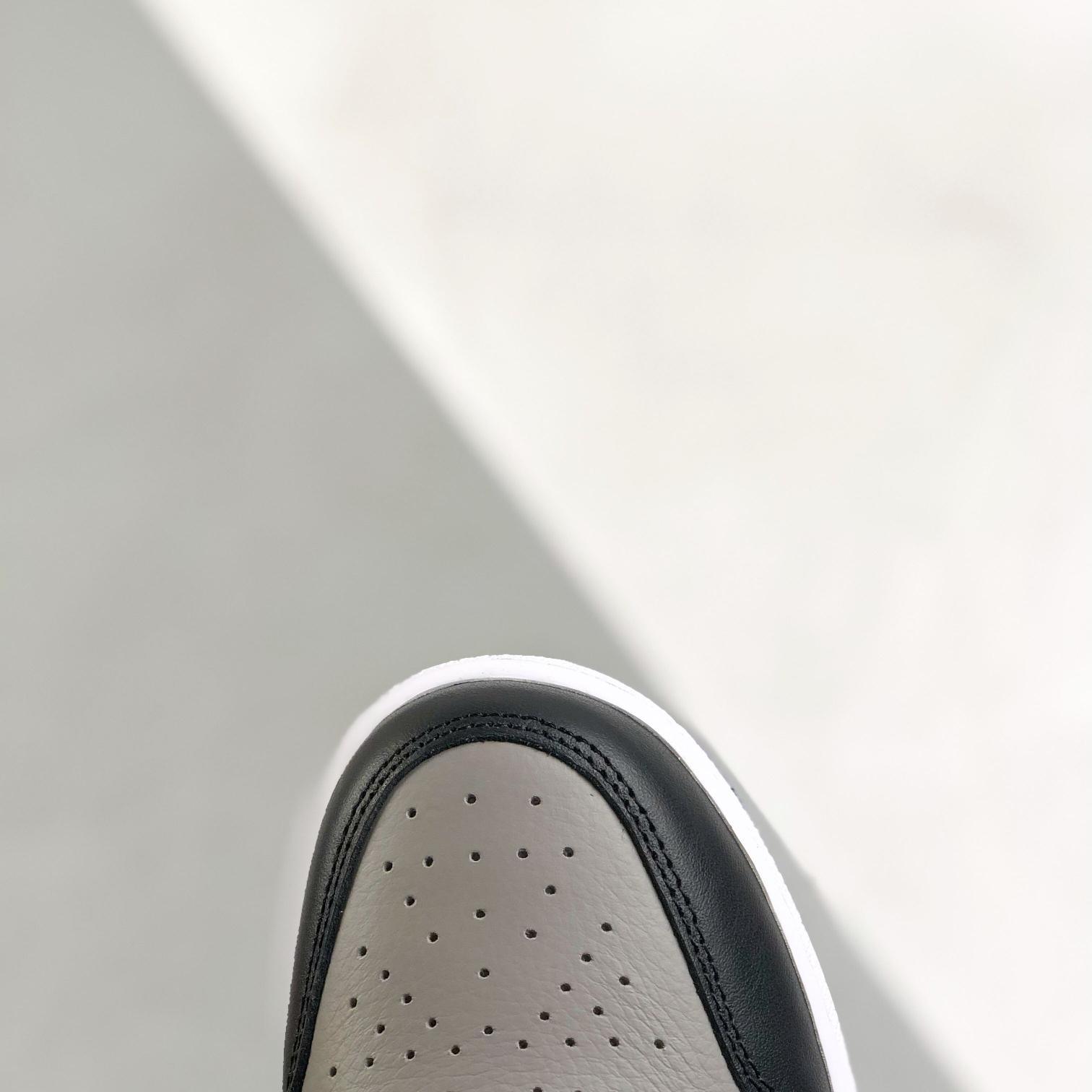 Nike Air Jordan 1 High Top Sneakers Shoes Gr. 36-46