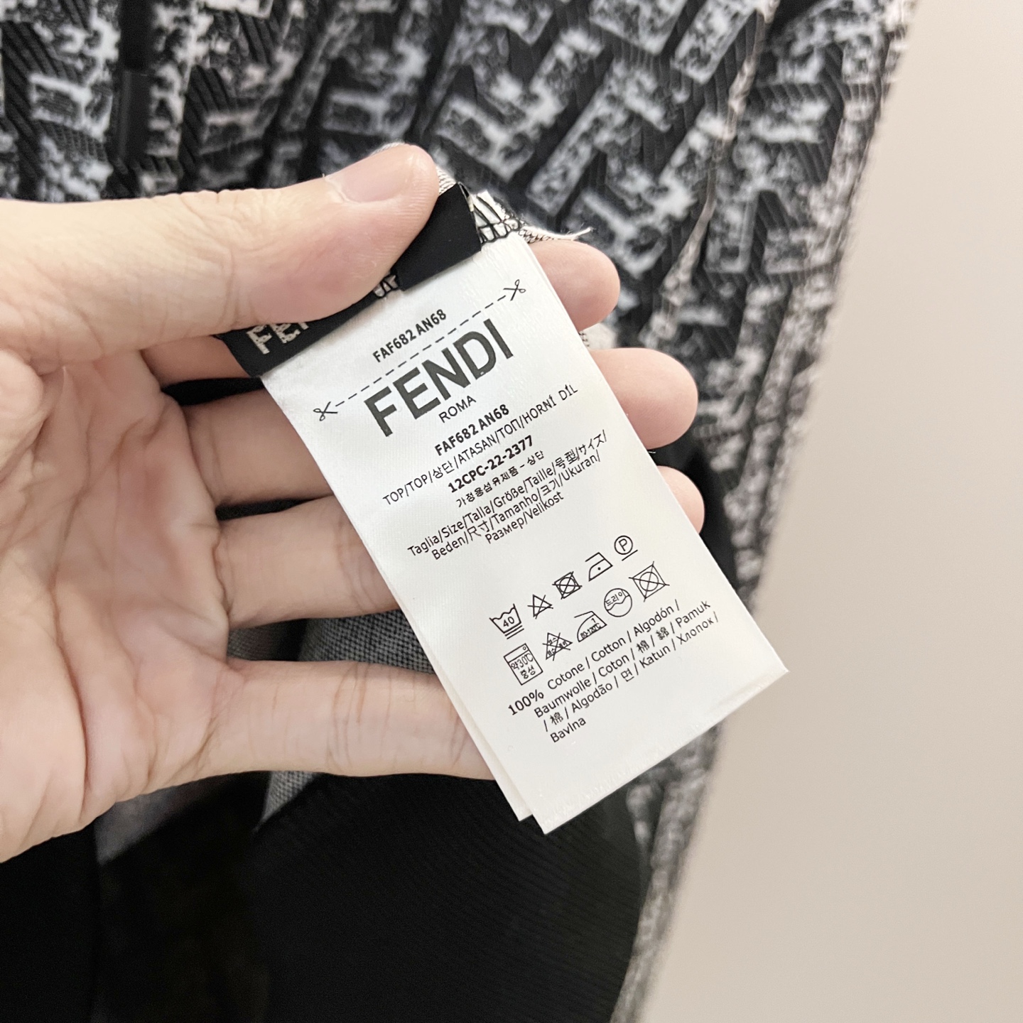 Fendi Unisex Sweatshirt Size S-XL